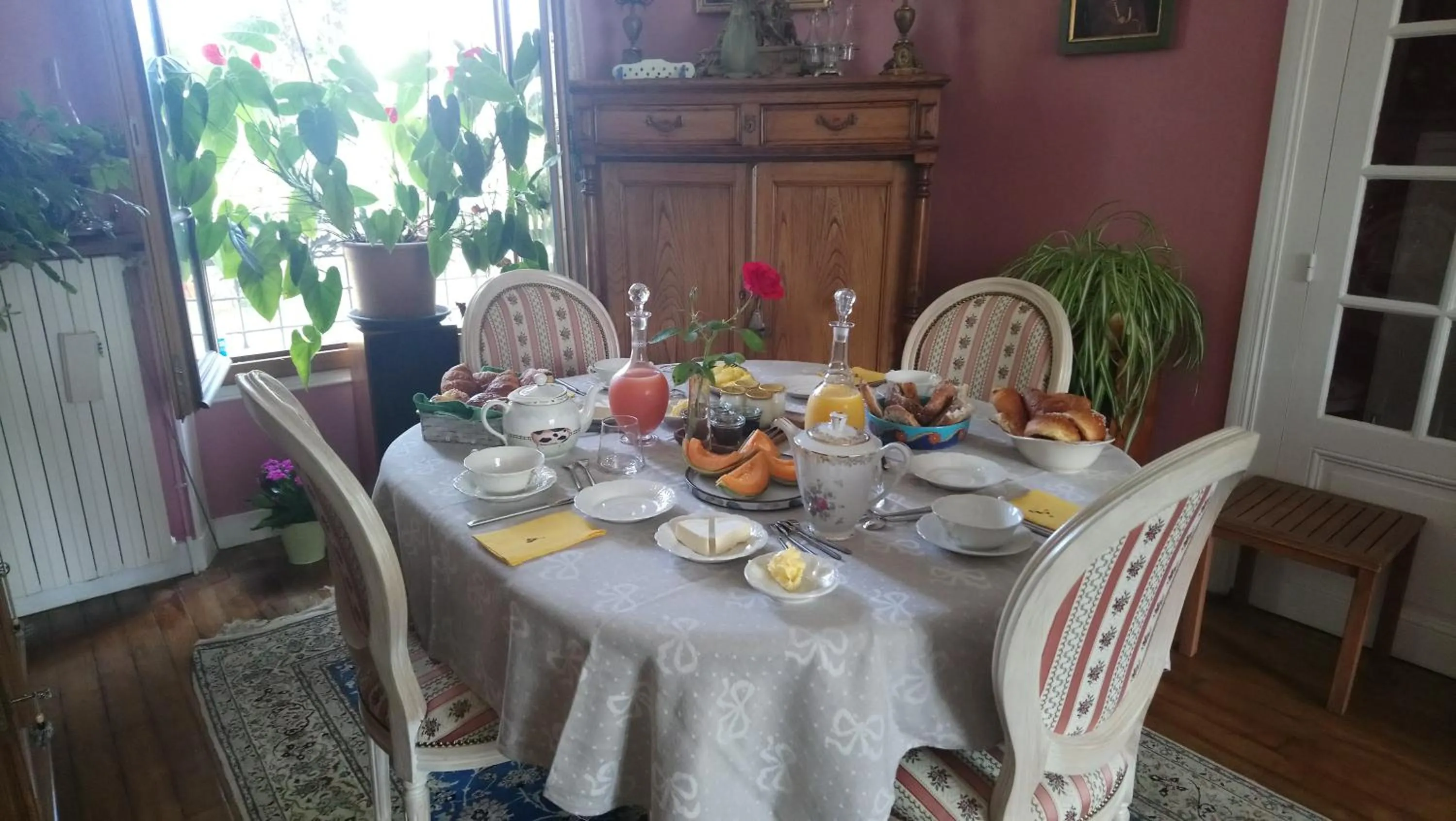 Breakfast in Villa le Cloky