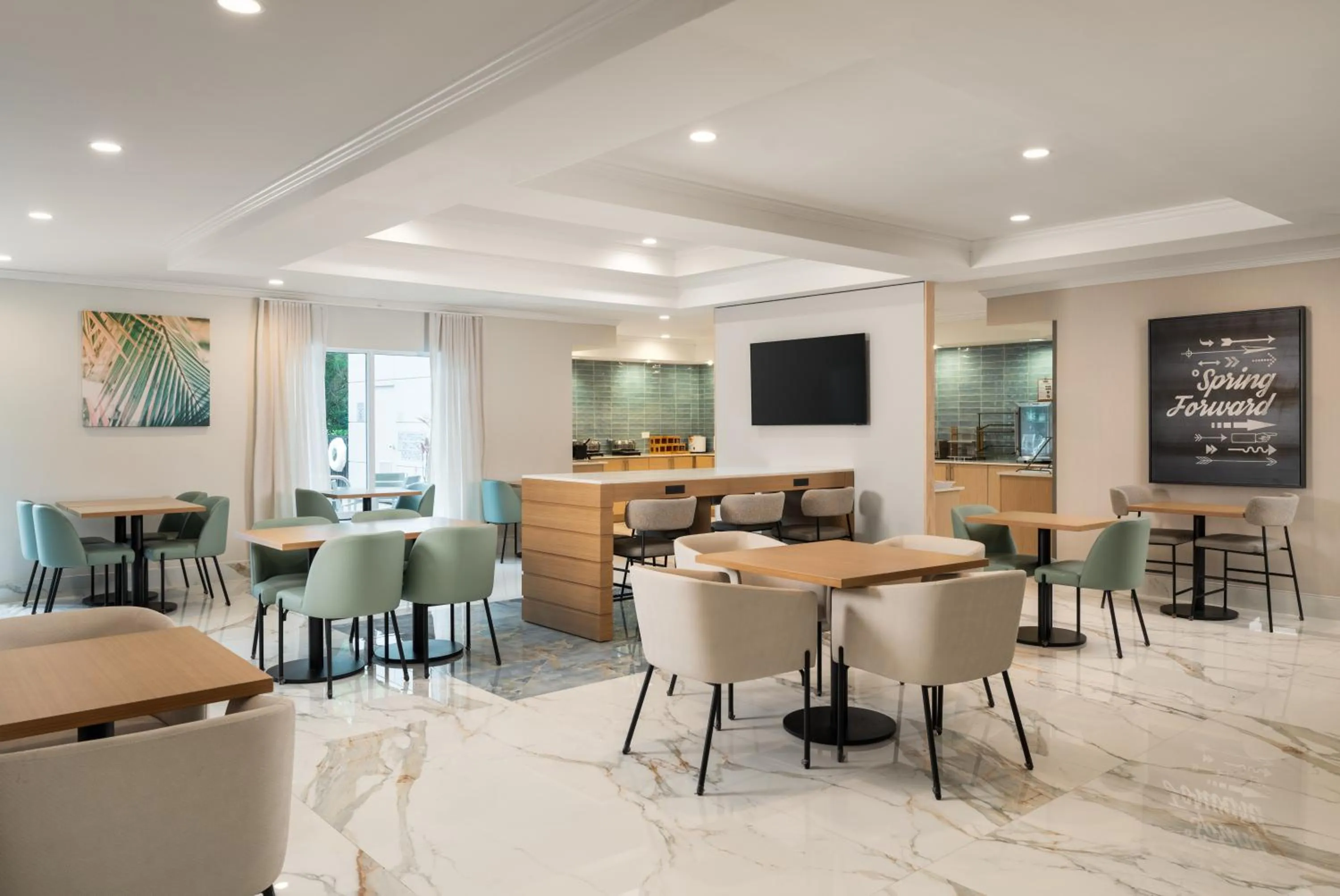 Breakfast in Fairfield Inn & Suites Jacksonville Butler Boulevard