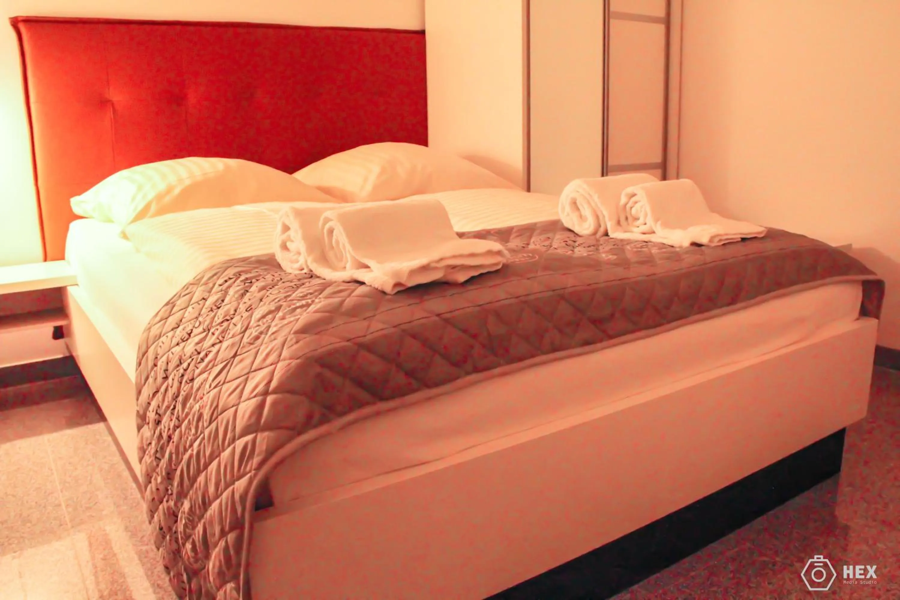 Bed in Bluestone Boarding Apartments
