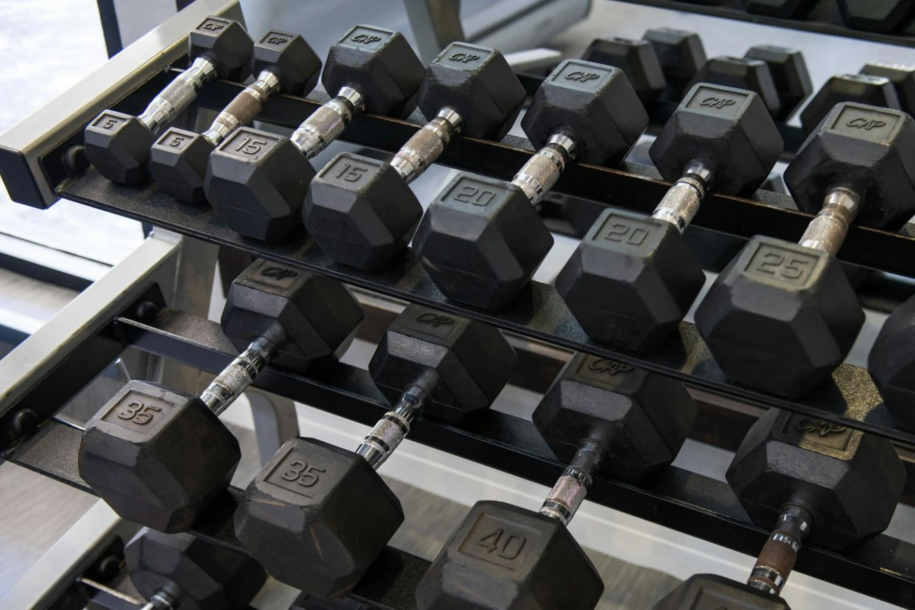 Fitness centre/facilities in Courtyard by Marriott Los Angeles Pasadena/Monrovia