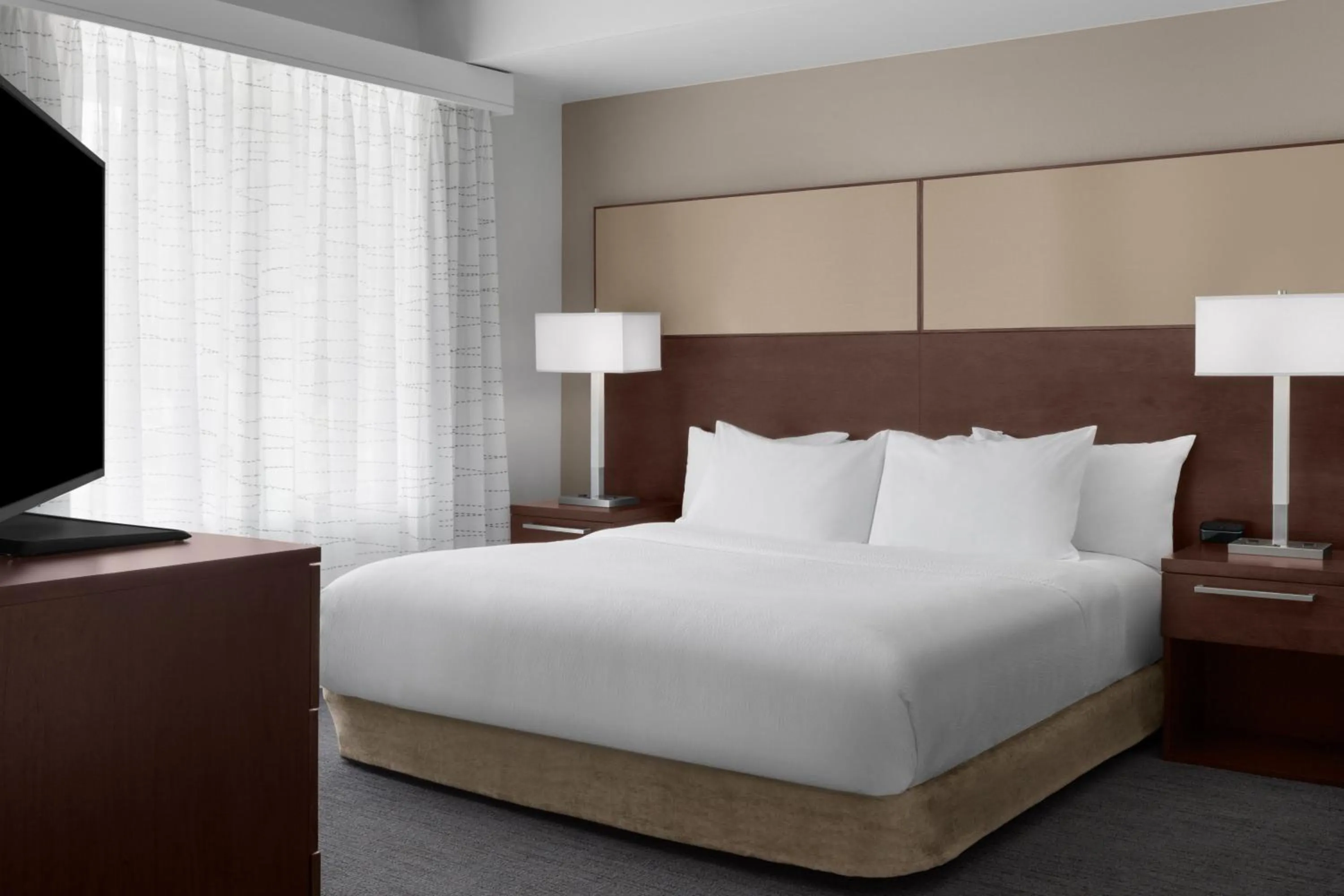 Bedroom, Bed in Residence Inn by Marriott Santa Clarita Valencia