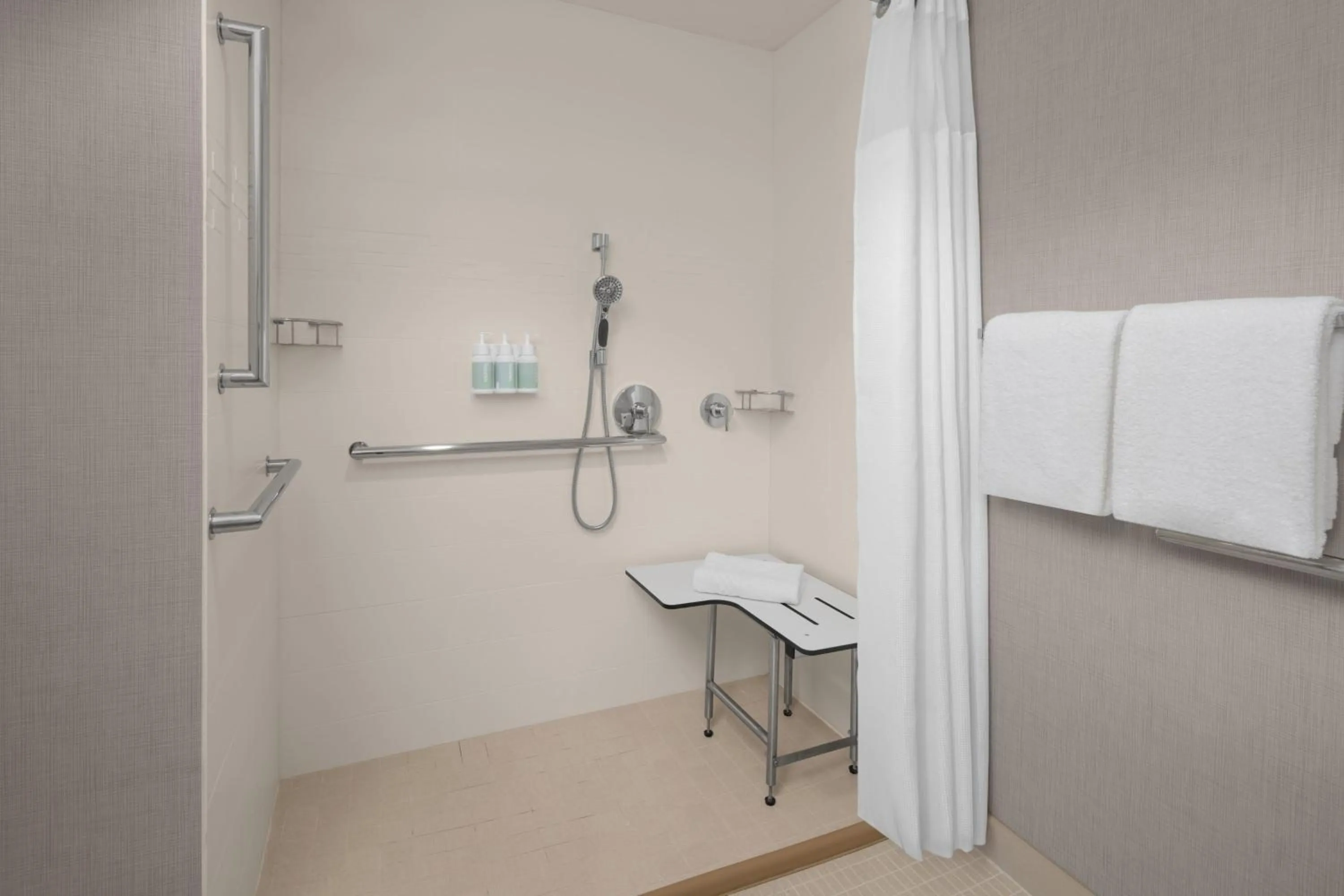 Bathroom in Residence Inn by Marriott Santa Clarita Valencia