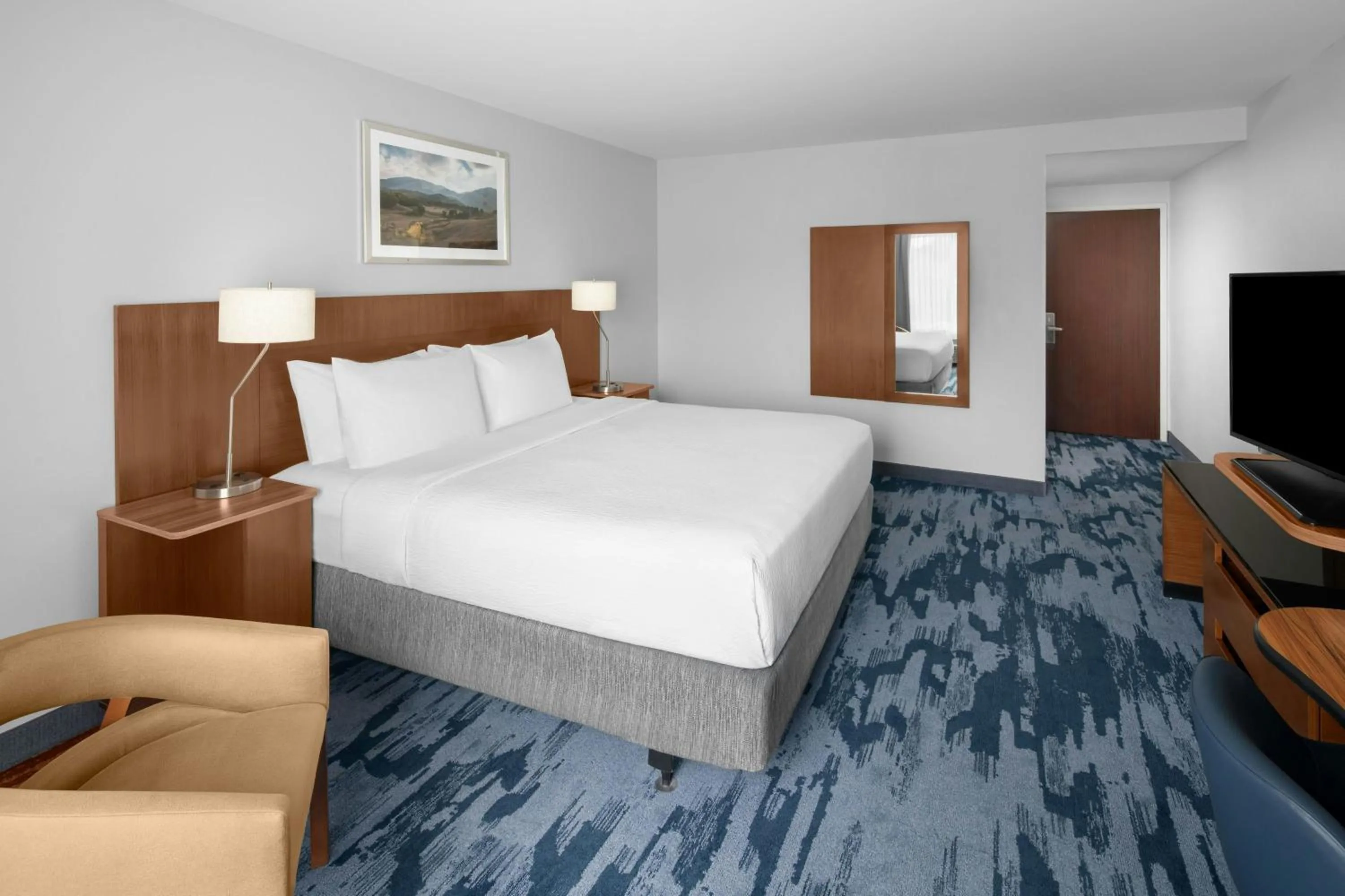Photo of the whole room, Bed in Fairfield Inn by Marriott Santa Clarita Valencia