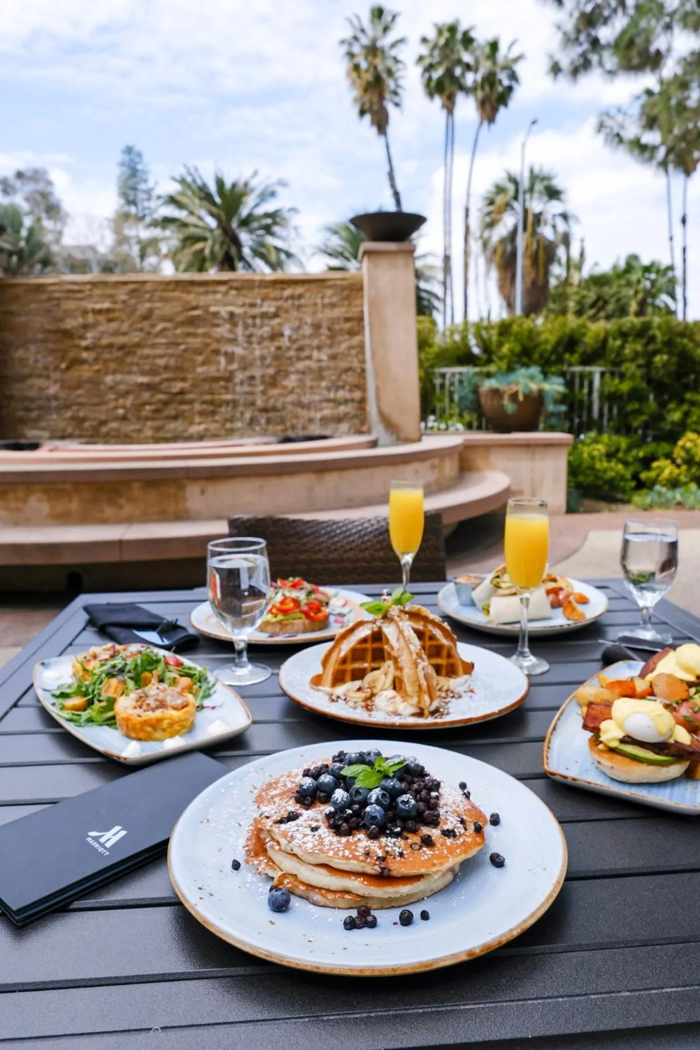 Breakfast in Warner Center Marriott Woodland Hills