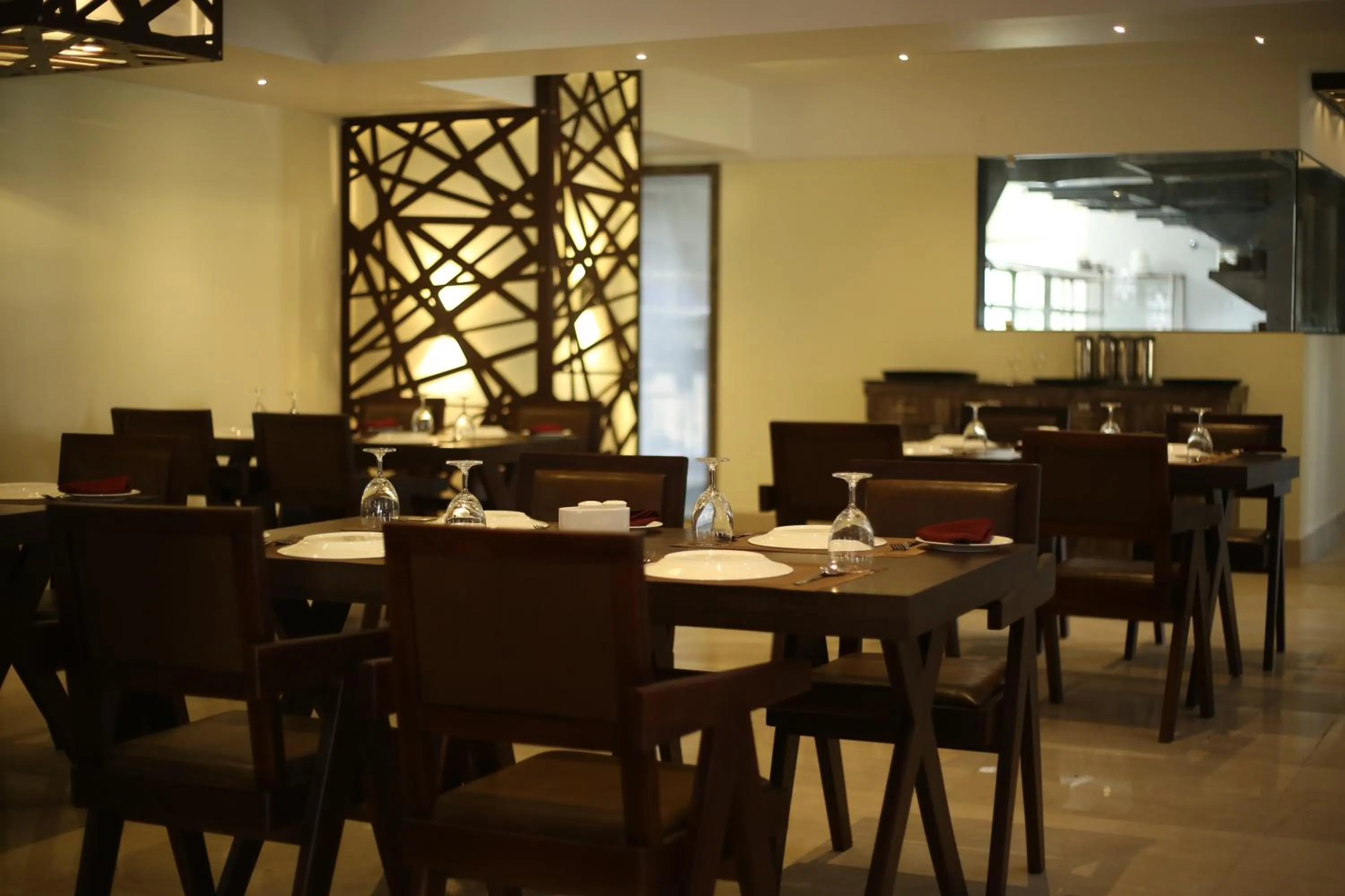 Restaurant/places to eat in The Loft Hotel, Siliguri