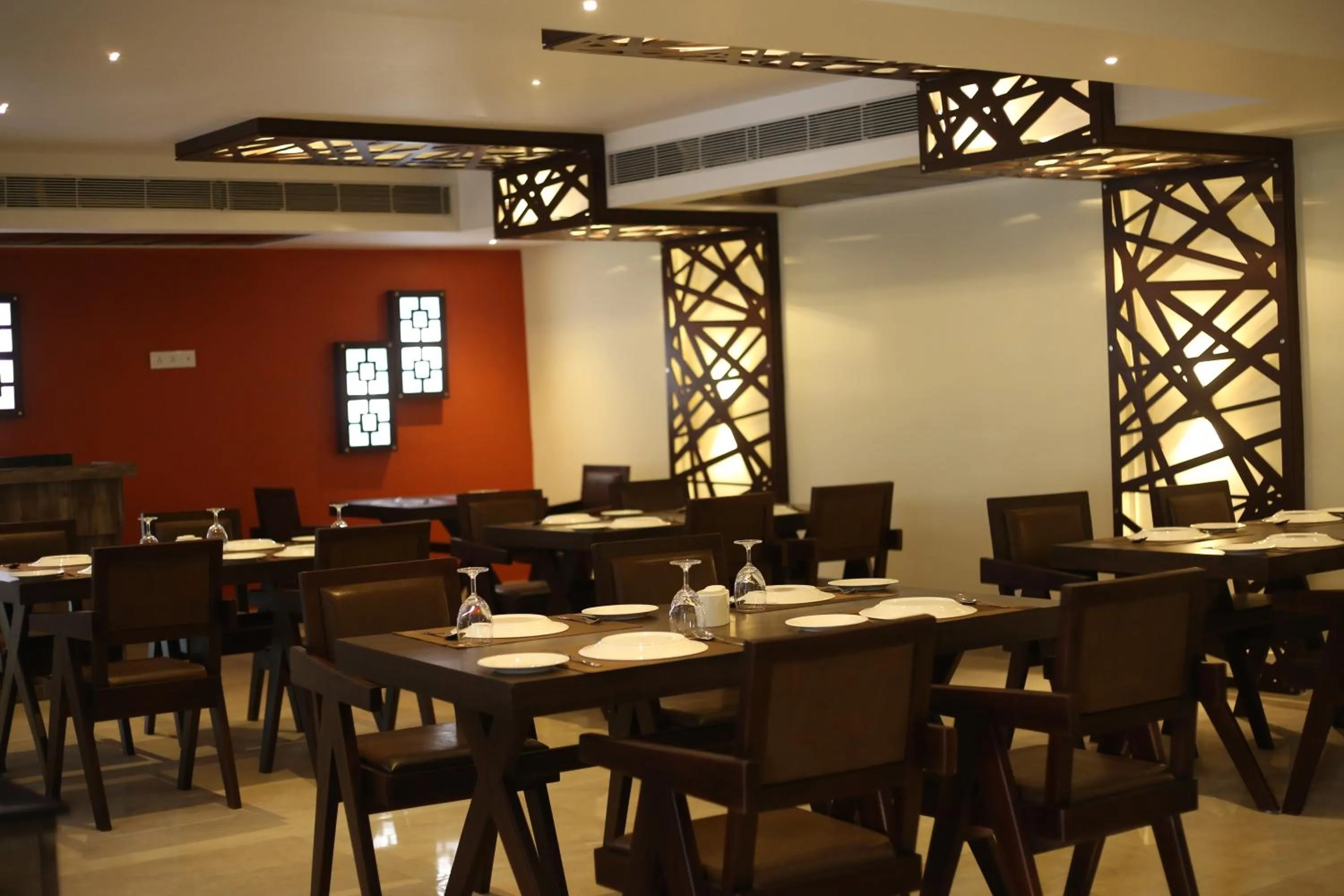 Restaurant/places to eat in The Loft Hotel, Siliguri
