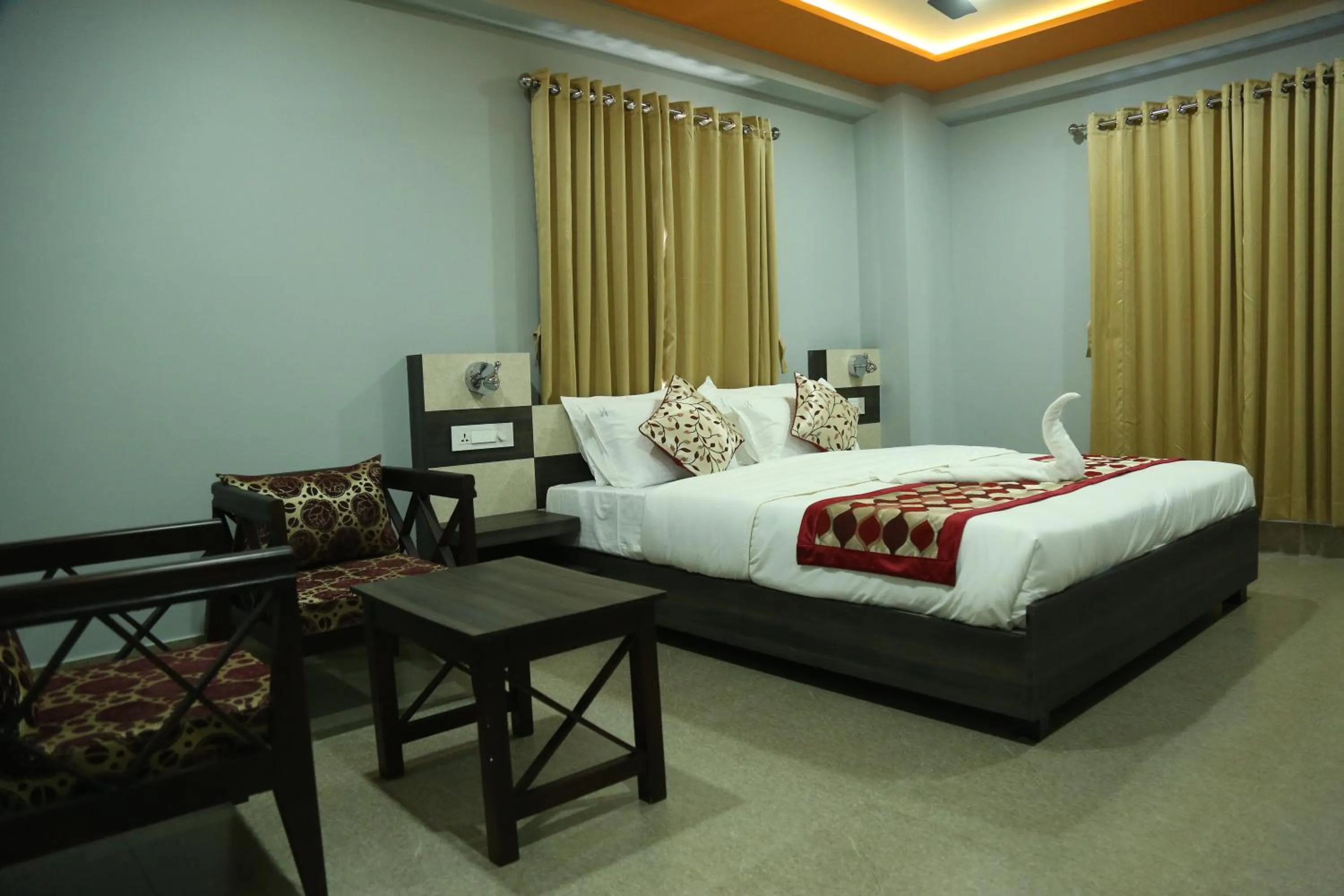 Bed in The Loft Hotel, Siliguri