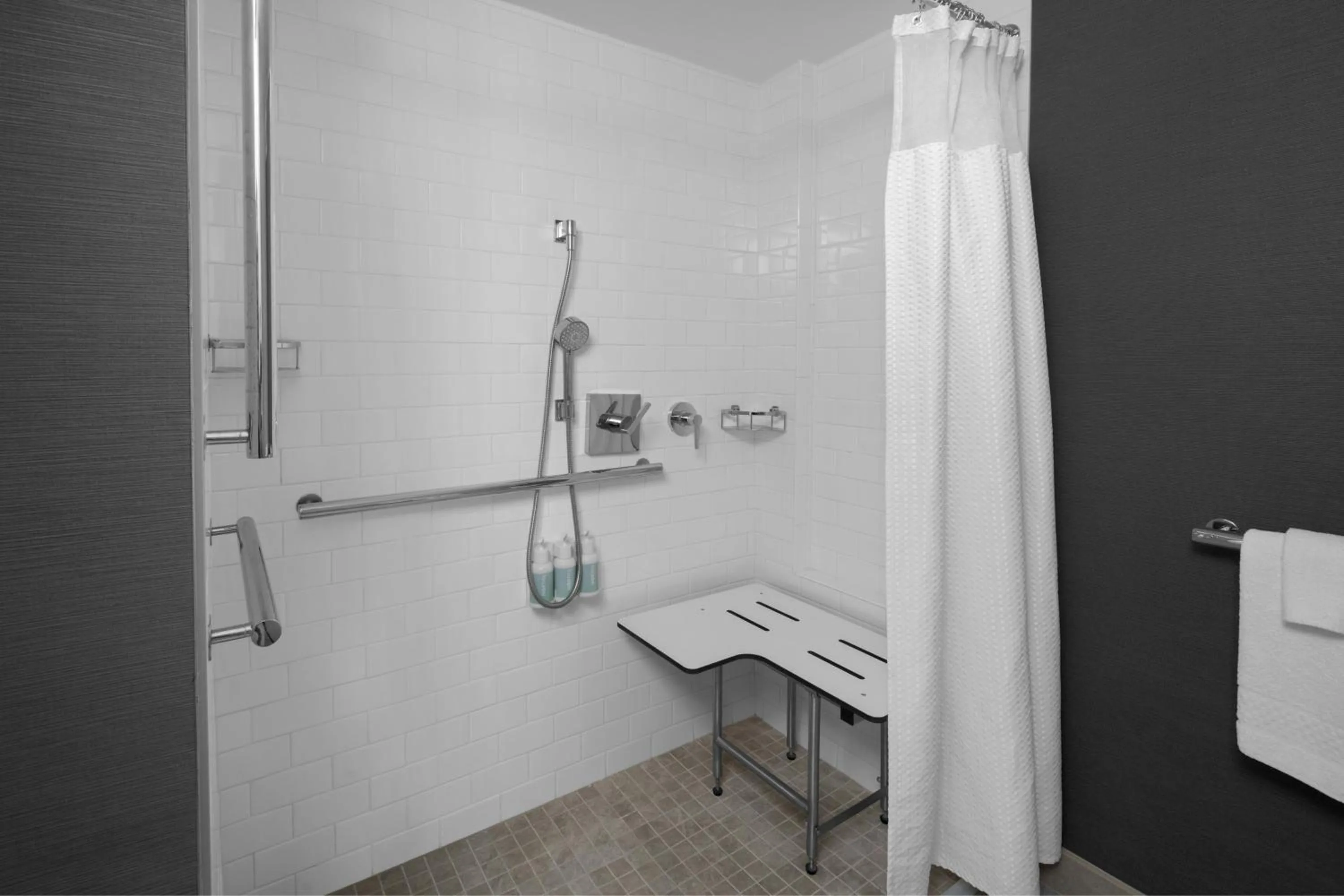 Bathroom in Courtyard by Marriott Cypress Anaheim / Orange County