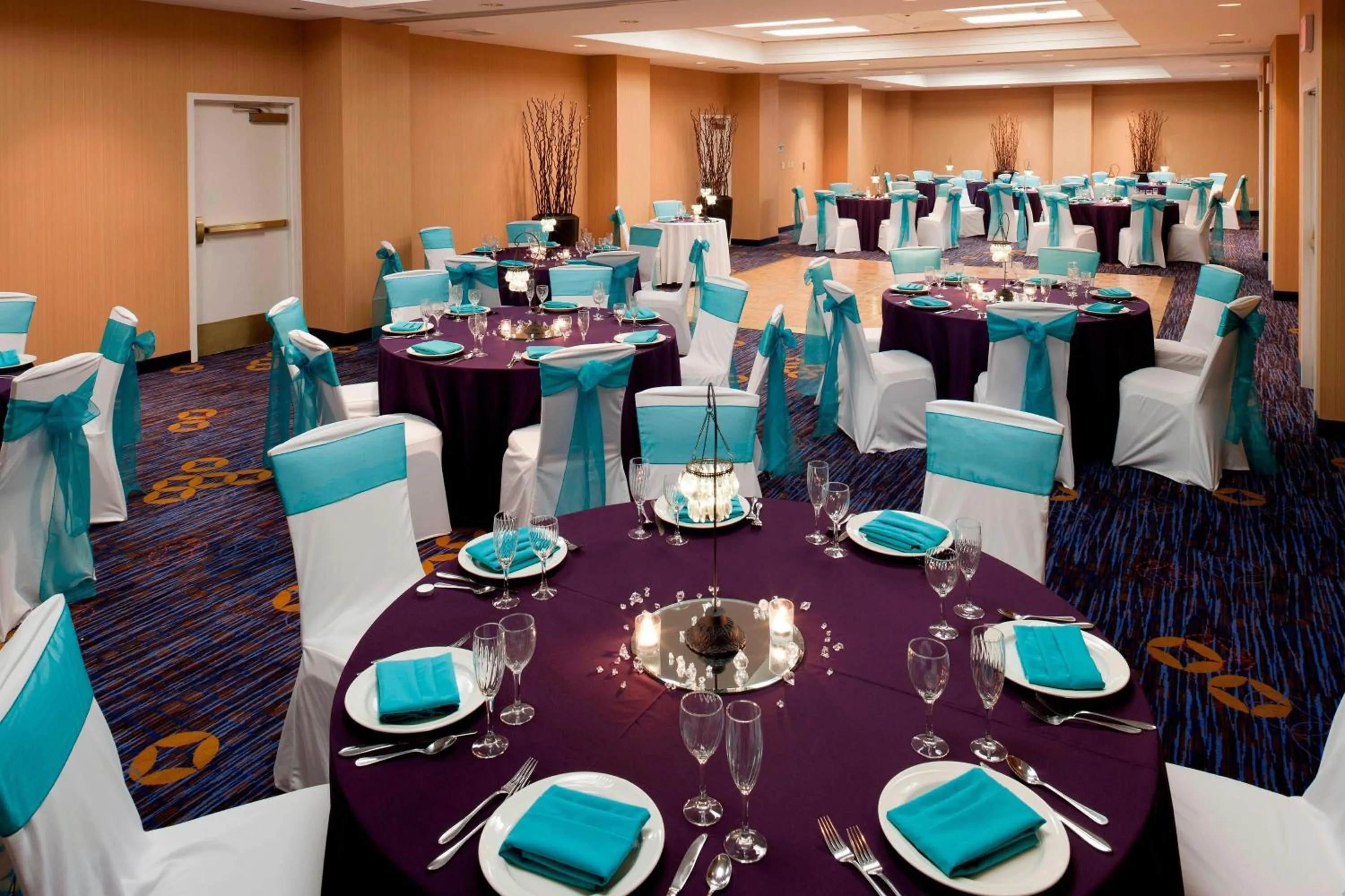 Meeting/conference room in Courtyard by Marriott Cypress Anaheim / Orange County