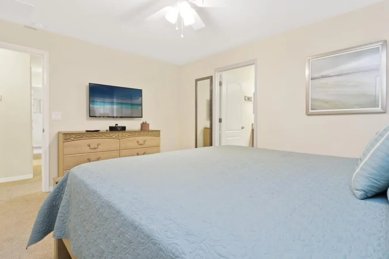 Bed in Five Bedrooms Home with Pool 4851