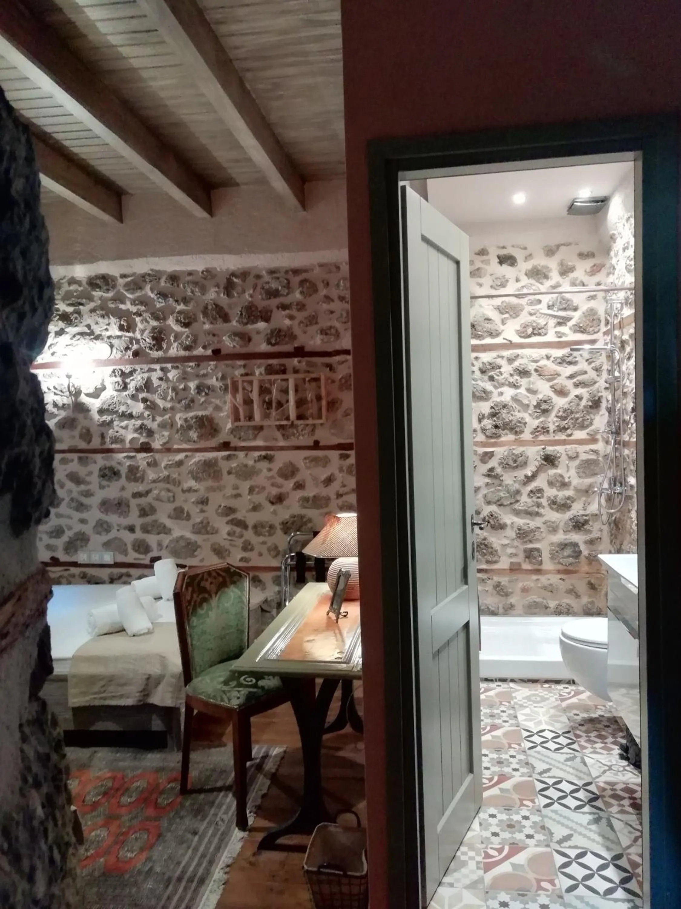 Bed in Bayiri Petit Pension