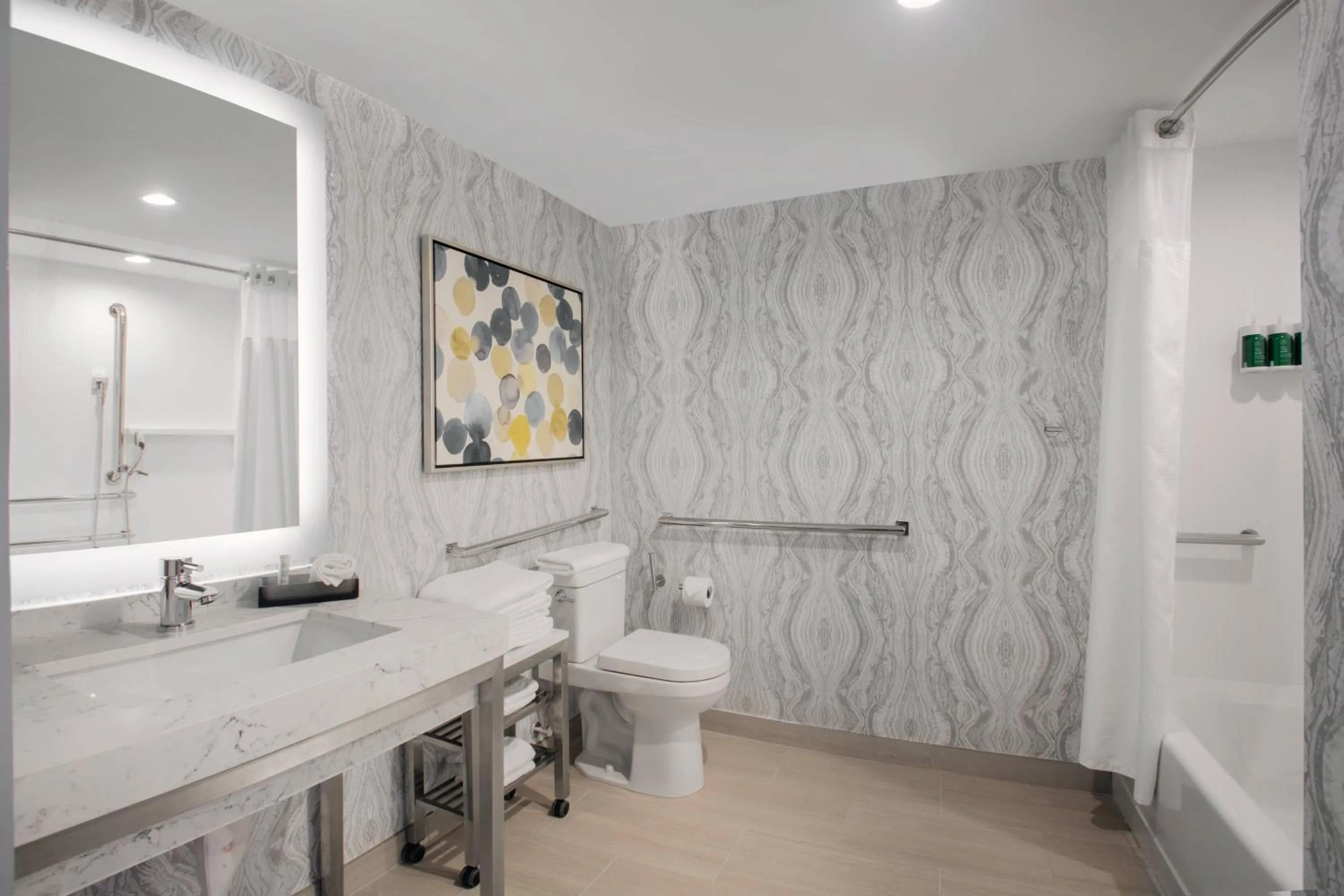 Bathroom in Courtyard by Marriott Miami Aventura Mall