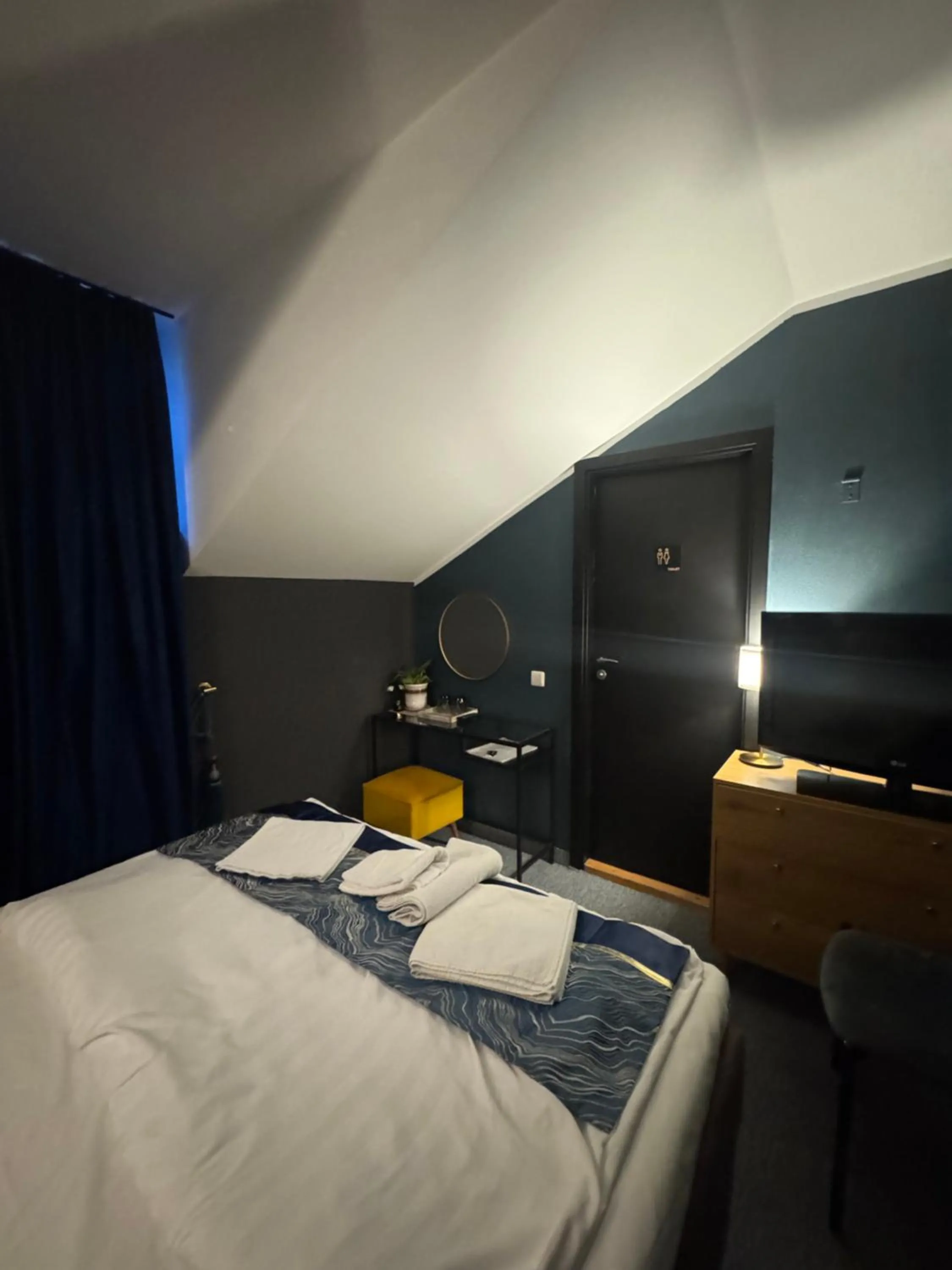 Bed in Apple Economy Hotel