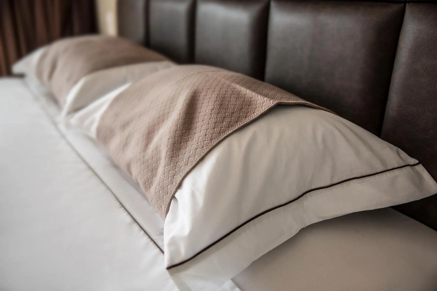 Decorative detail, Bed in Caixa D'aço Exclusive Hotel