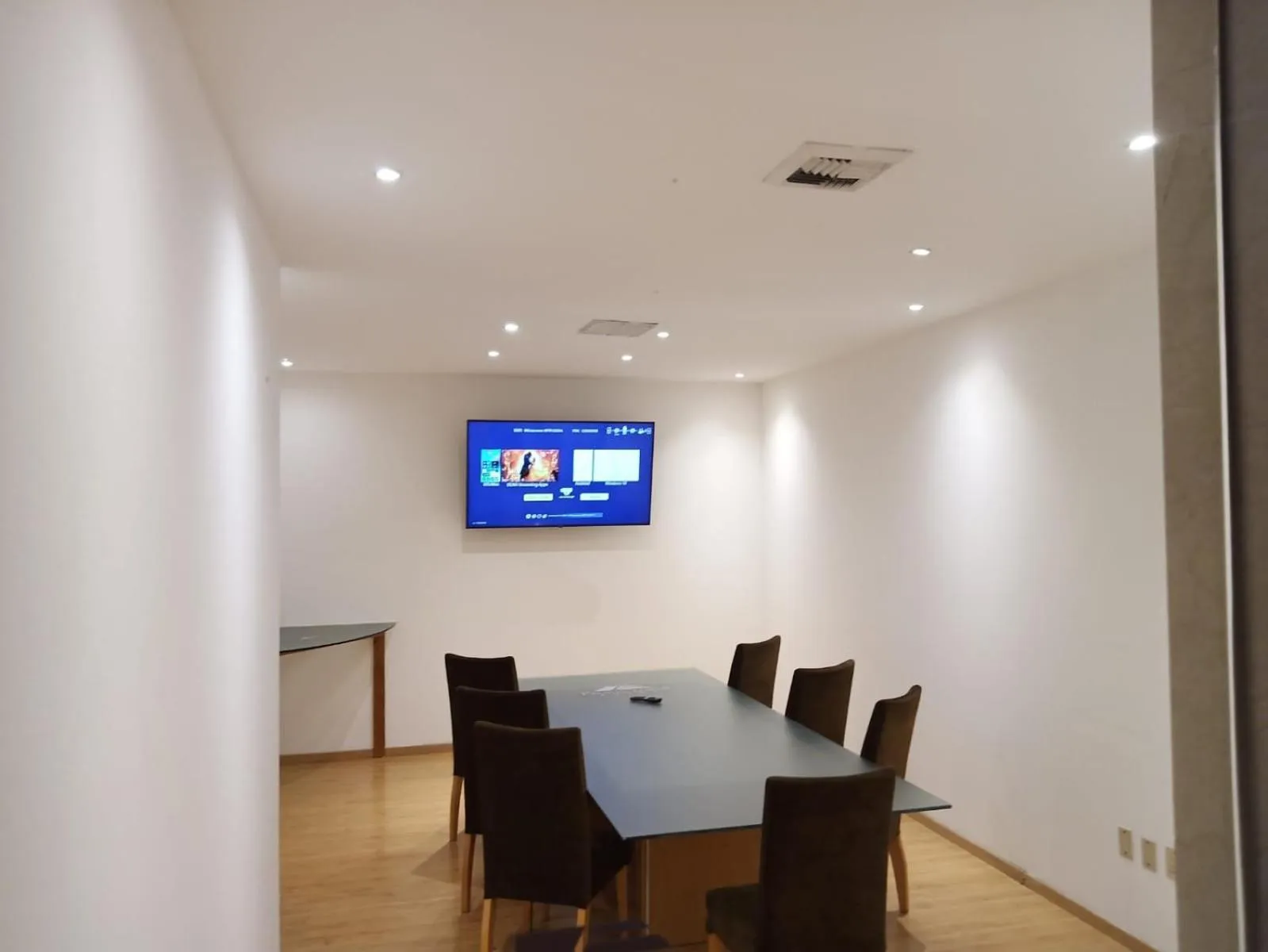 Business facilities in Hotel Palacio Azteca Tijuana, Trademark by Wyndham