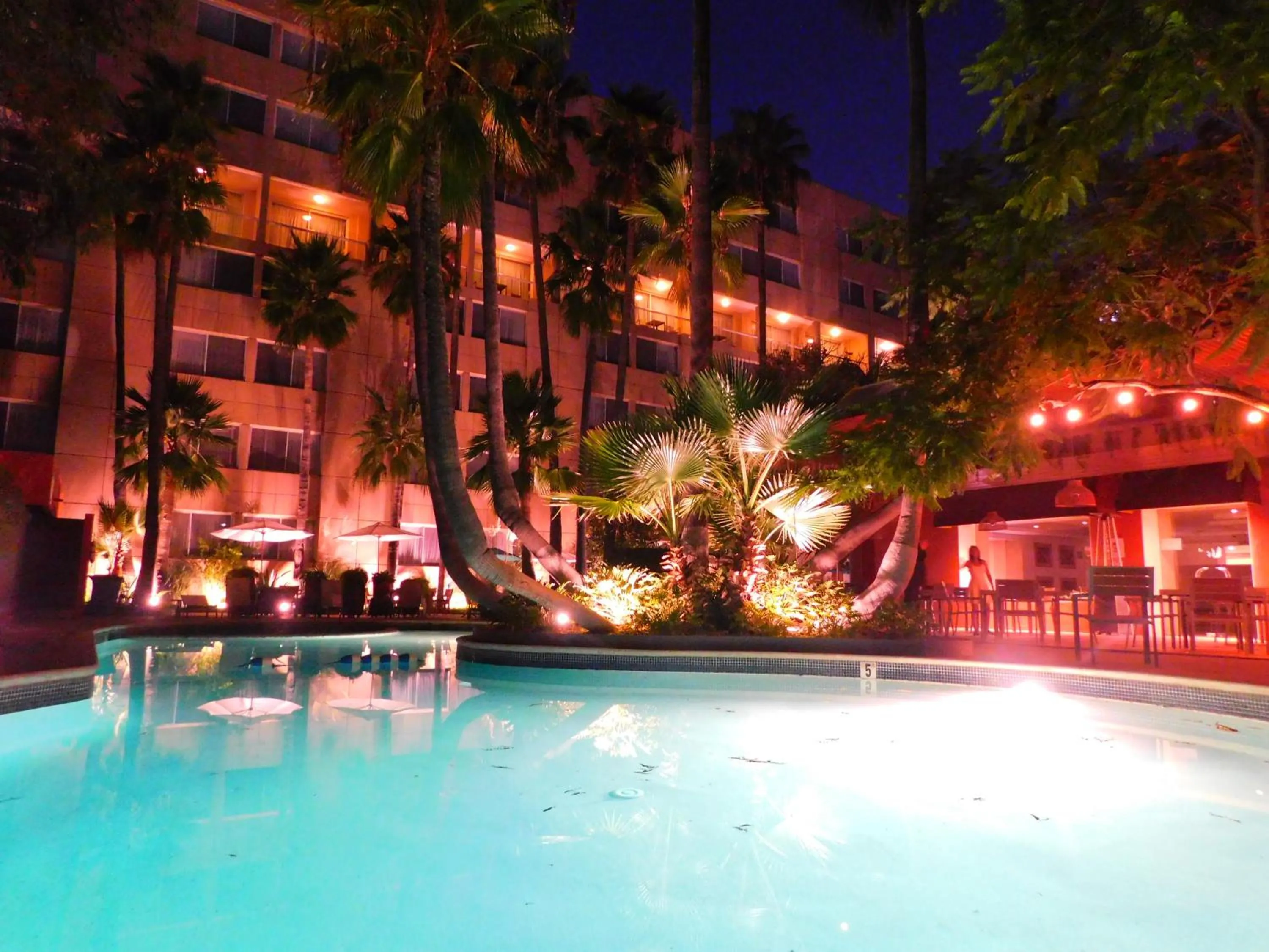 Patio in Hotel Palacio Azteca Tijuana, Trademark by Wyndham