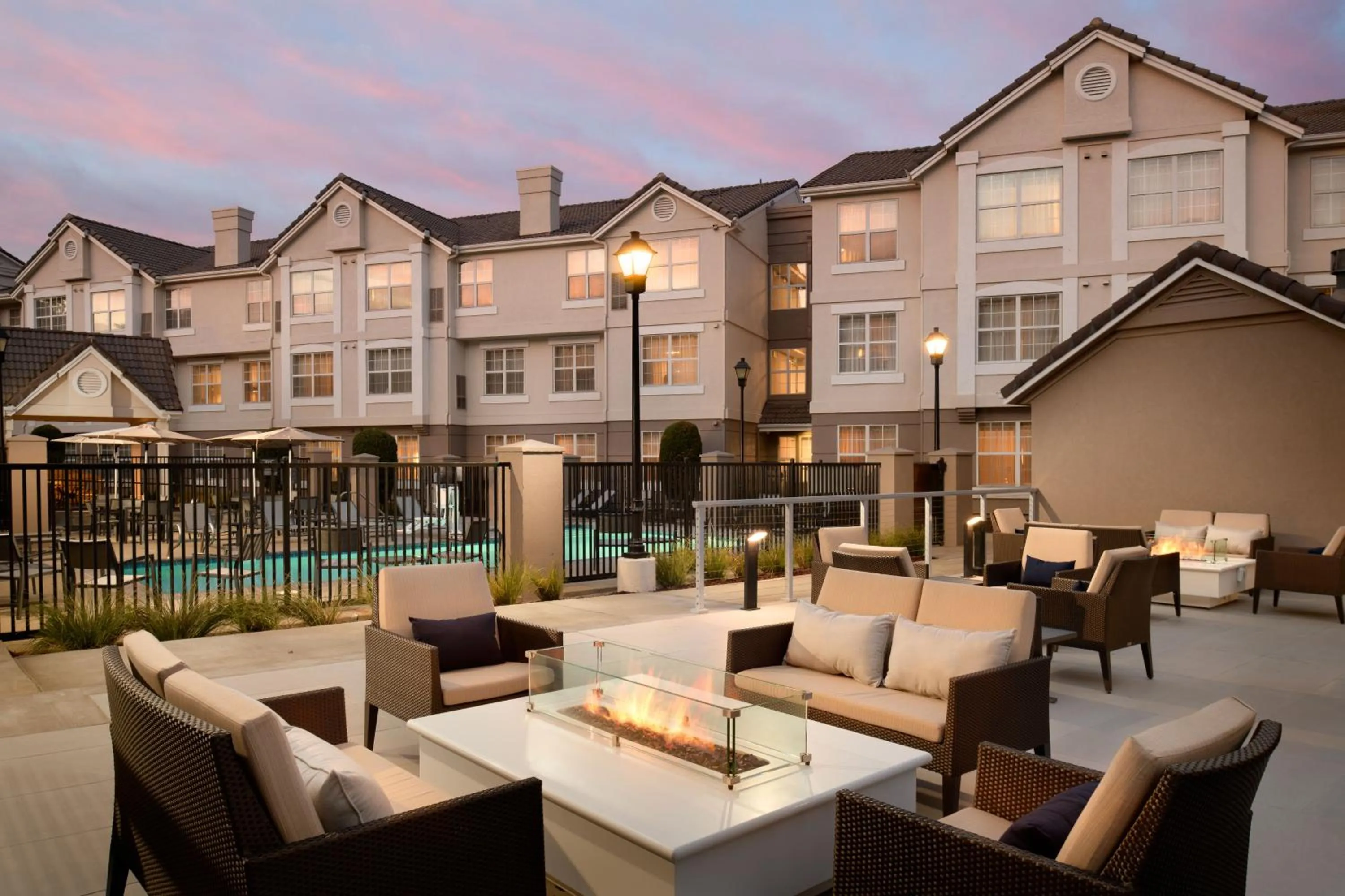Inner courtyard view in Residence Inn Pleasanton