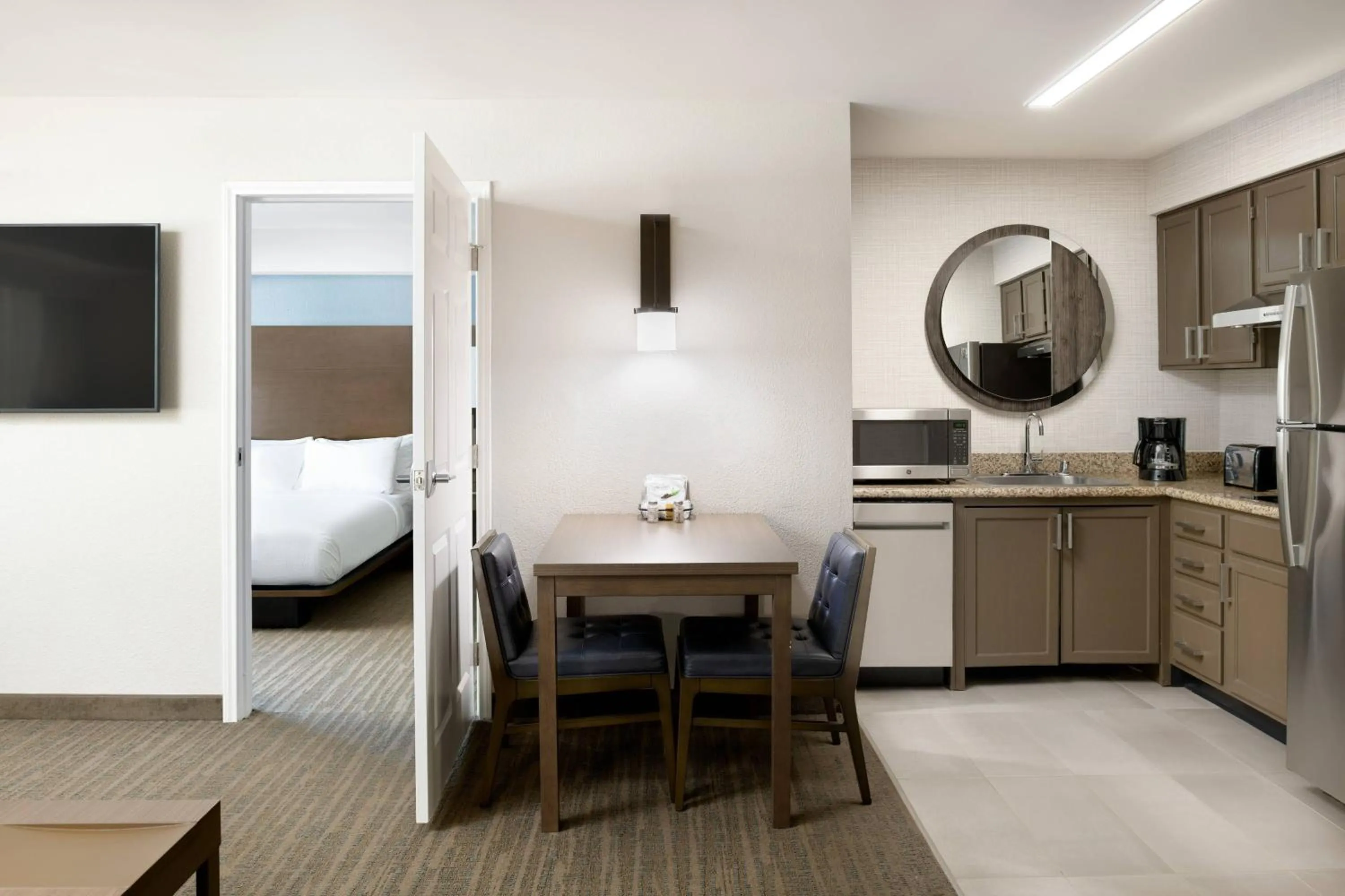Bedroom, Bed in Residence Inn Pleasanton