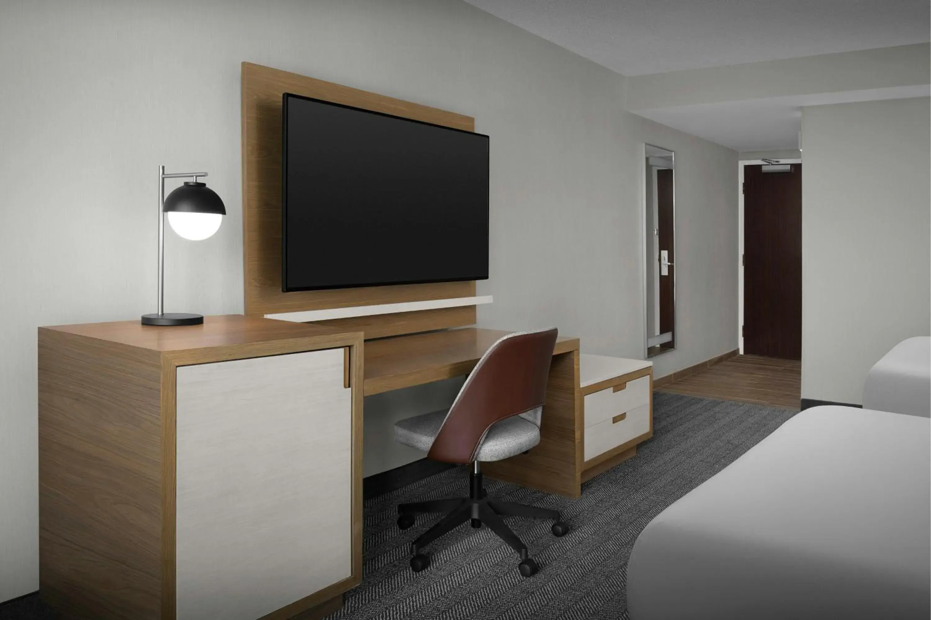 Deluxe Guest room, 2 Double, Oceanfront, Balcony in Courtyard Virginia Beach Oceanfront/South Deluxe Guest room, 2 Double, Oceanfront, Balcony in Courtyard Virginia Beach Oceanfront/South