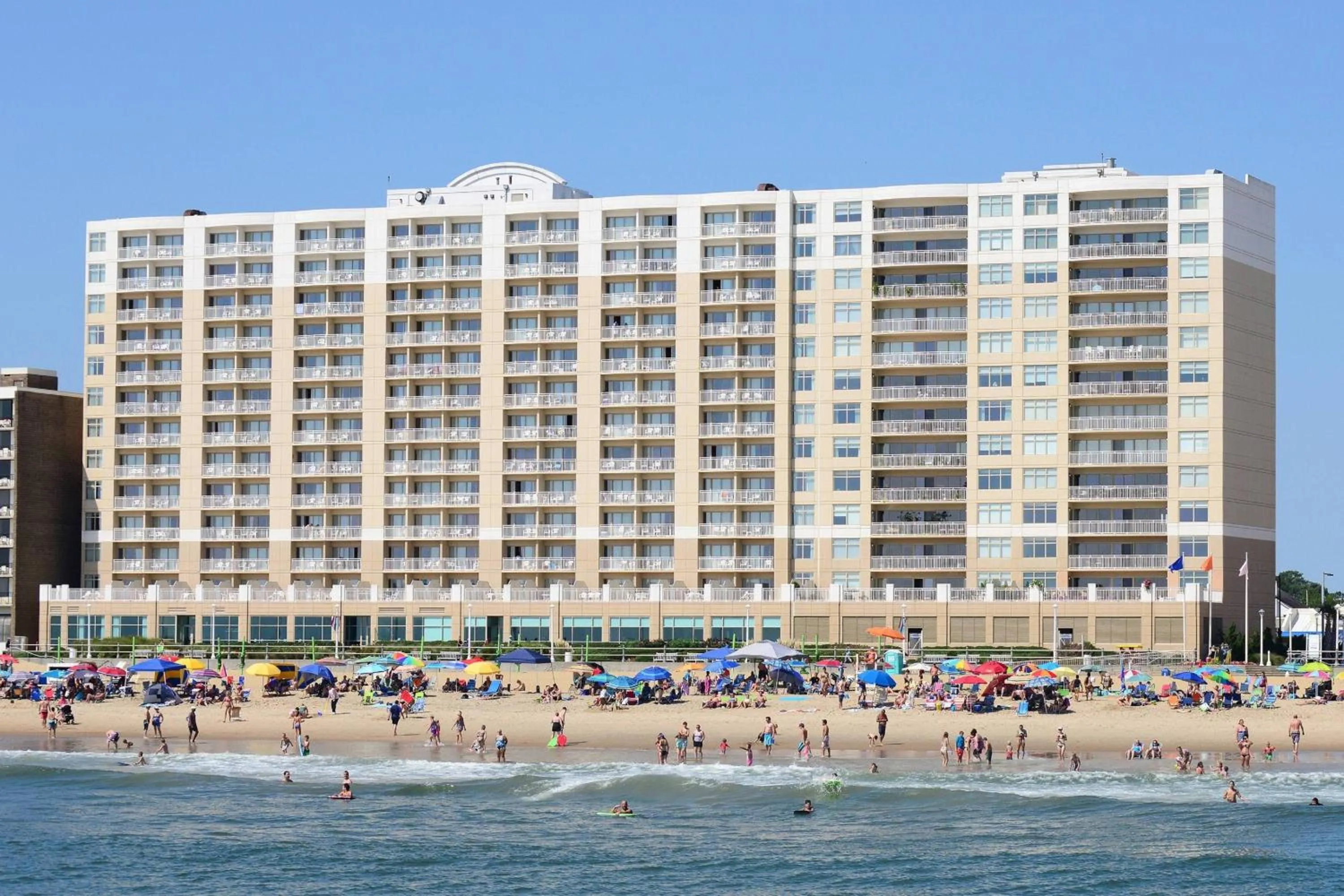 Property building in SpringHill Suites by Marriott Virginia Beach Oceanfront