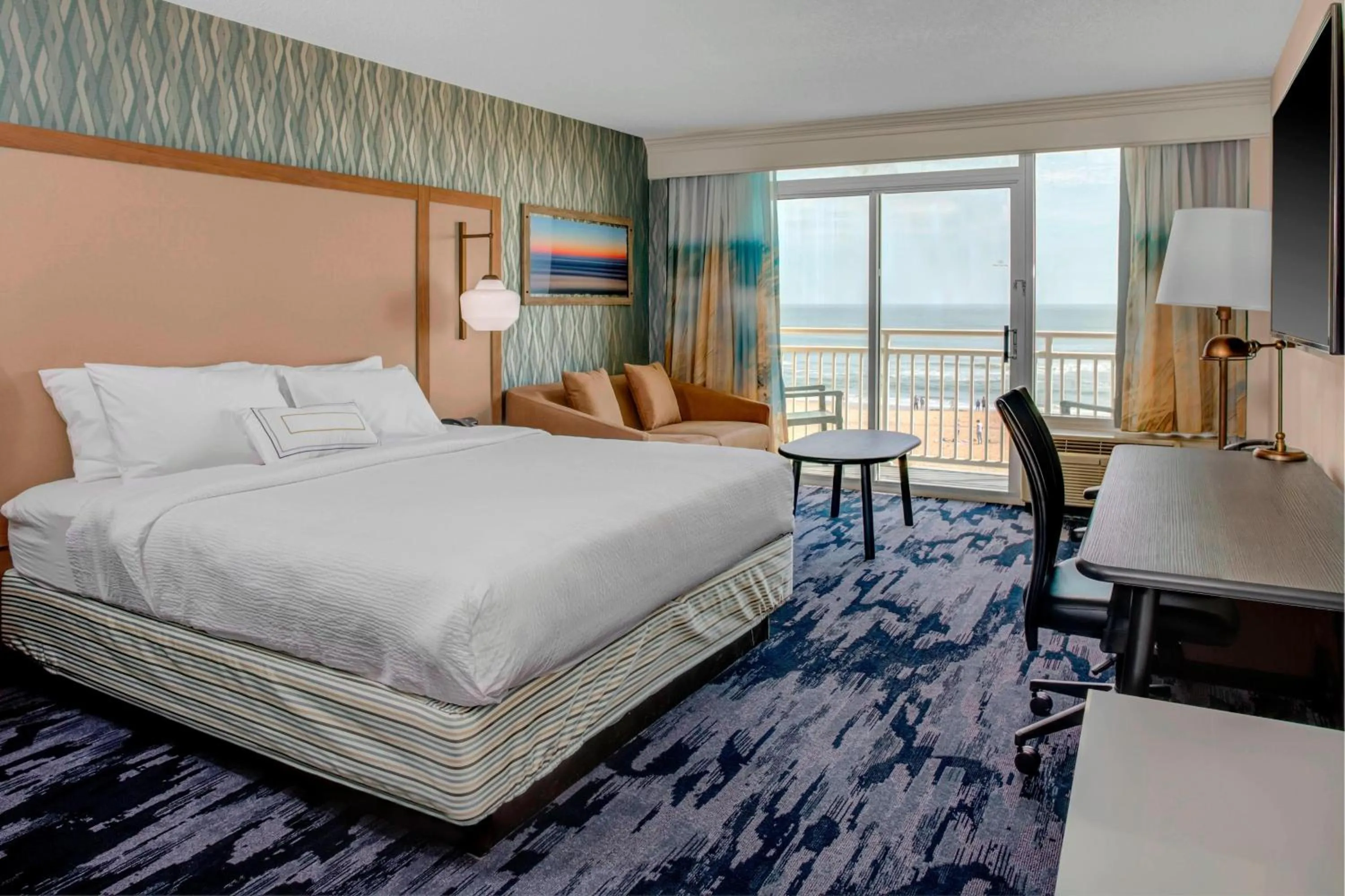 Photo of the whole room, Bed in Fairfield Inn & Suites by Marriott Virginia Beach Oceanfront