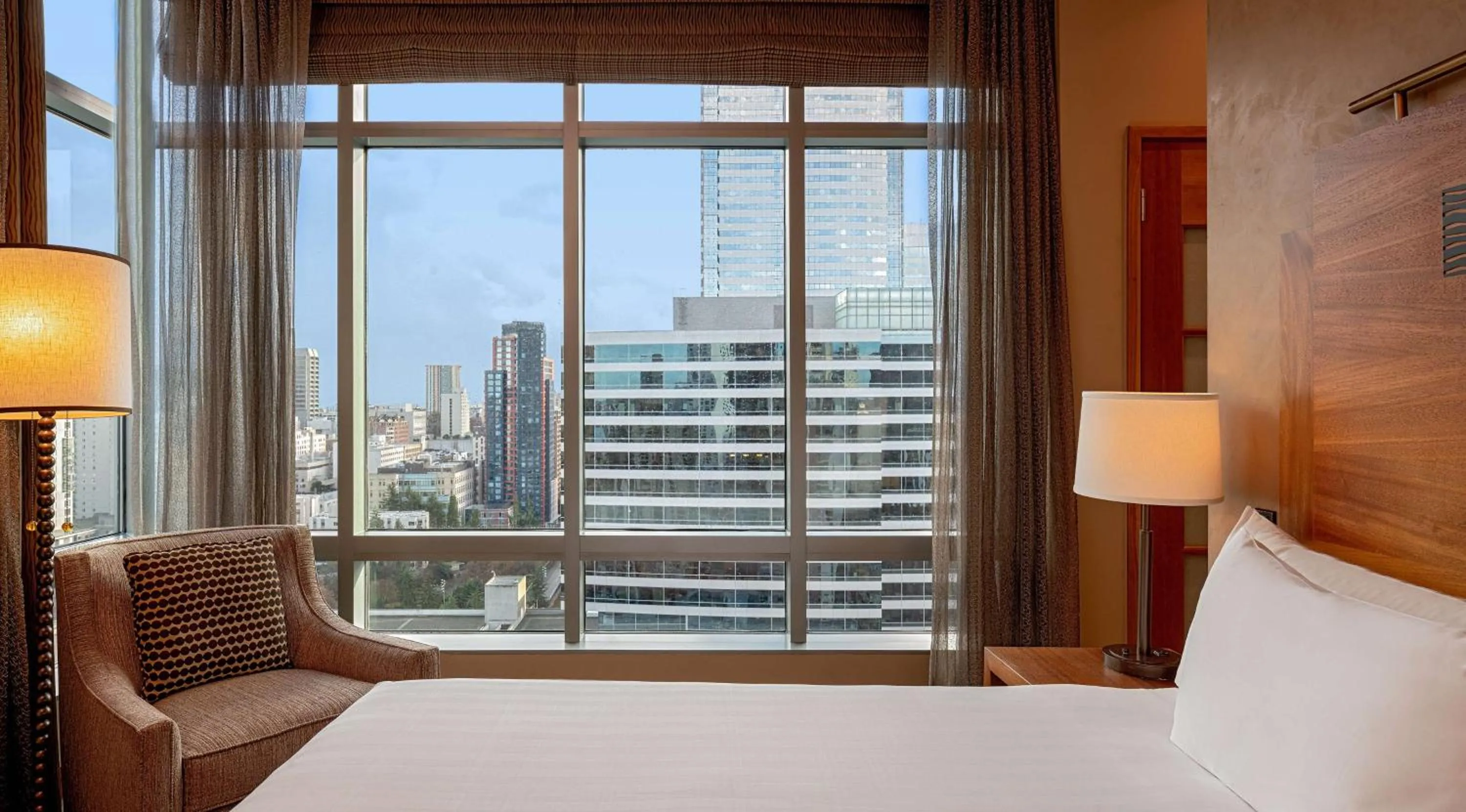 Bedroom, Bed in Grand Hyatt Seattle