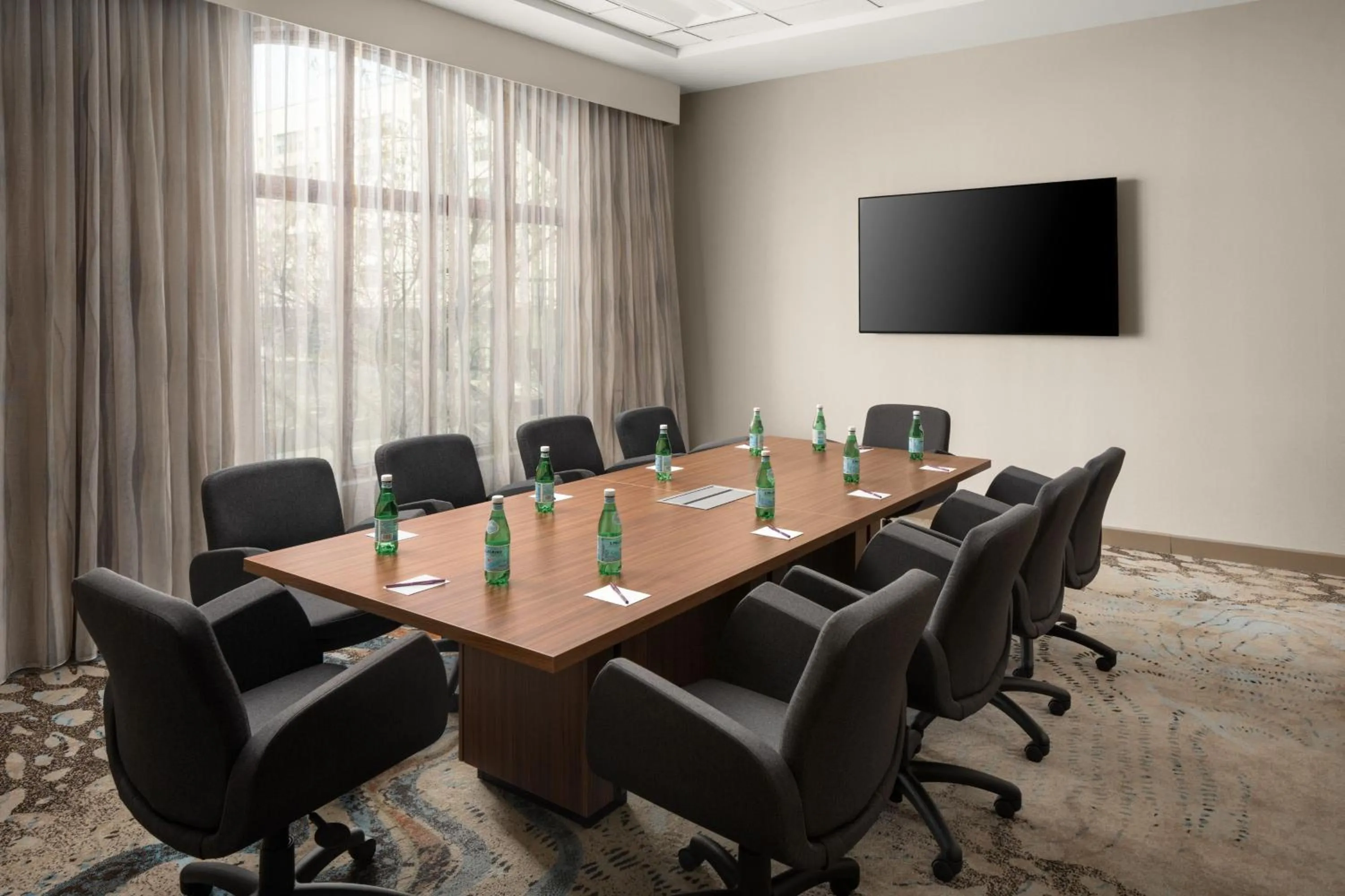Meeting/conference room in Residence Inn Portland Downtown/RiverPlace