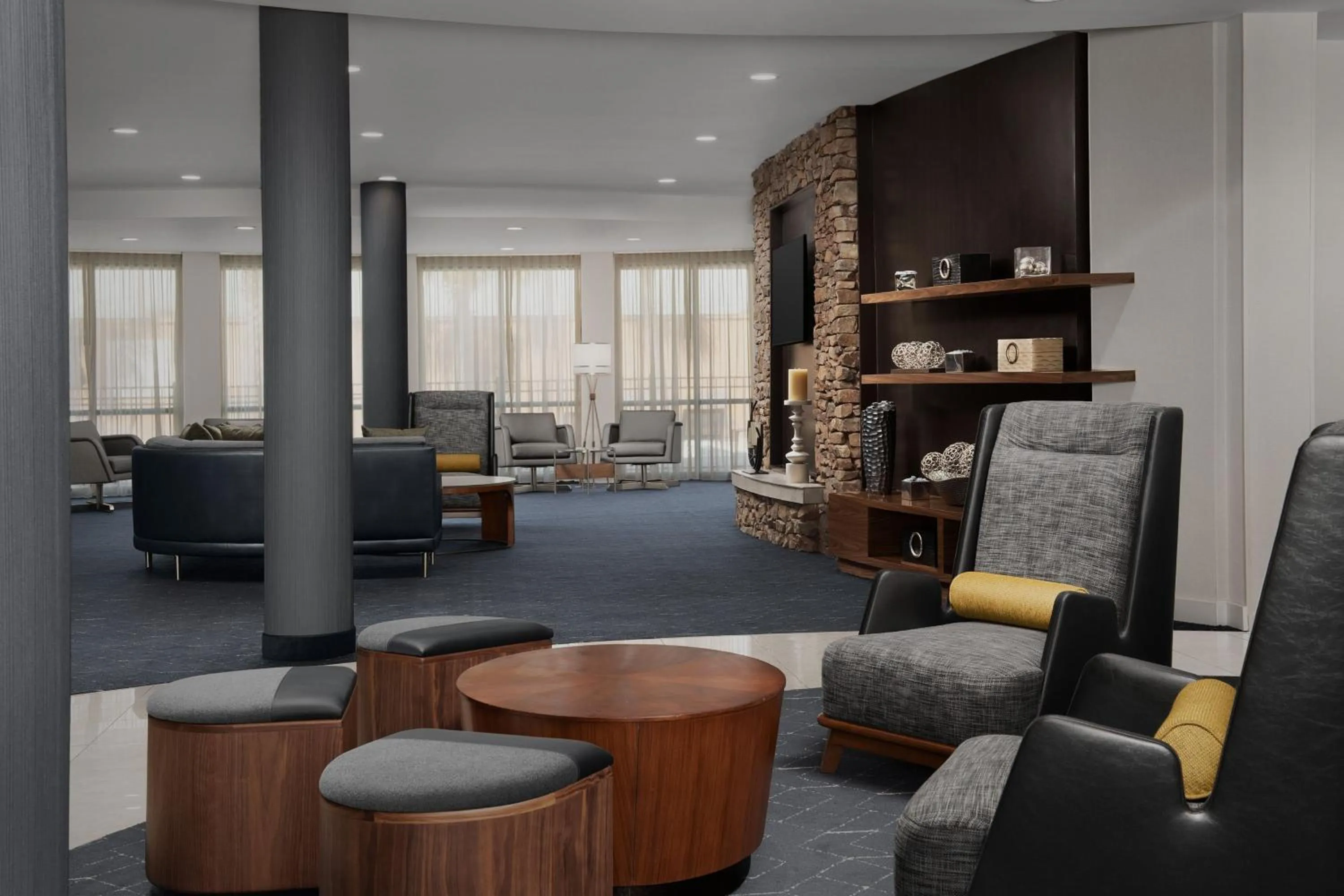 Lobby or reception in Courtyard by Marriott Panama City