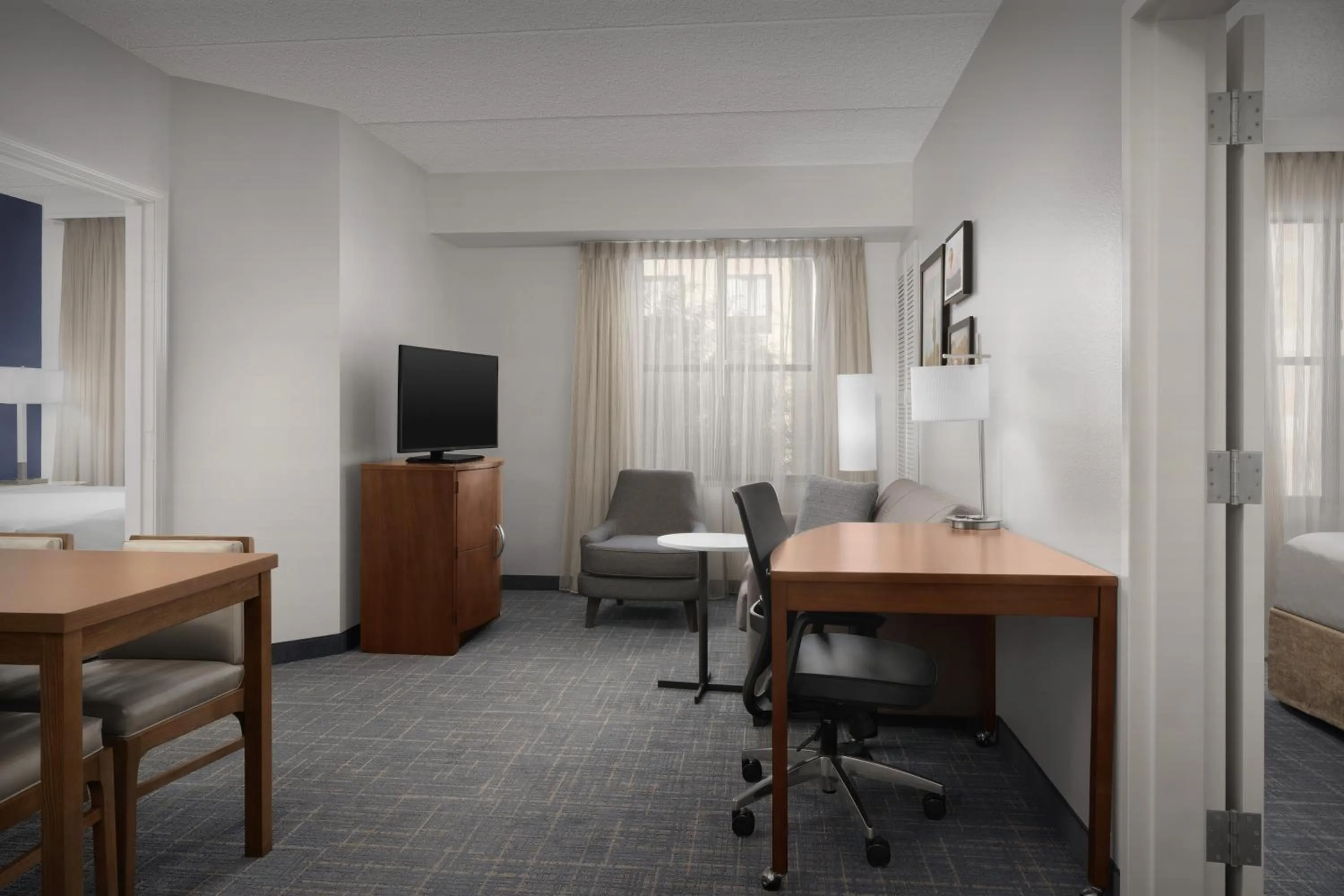 Living room in Residence Inn Phoenix North Happy Valley