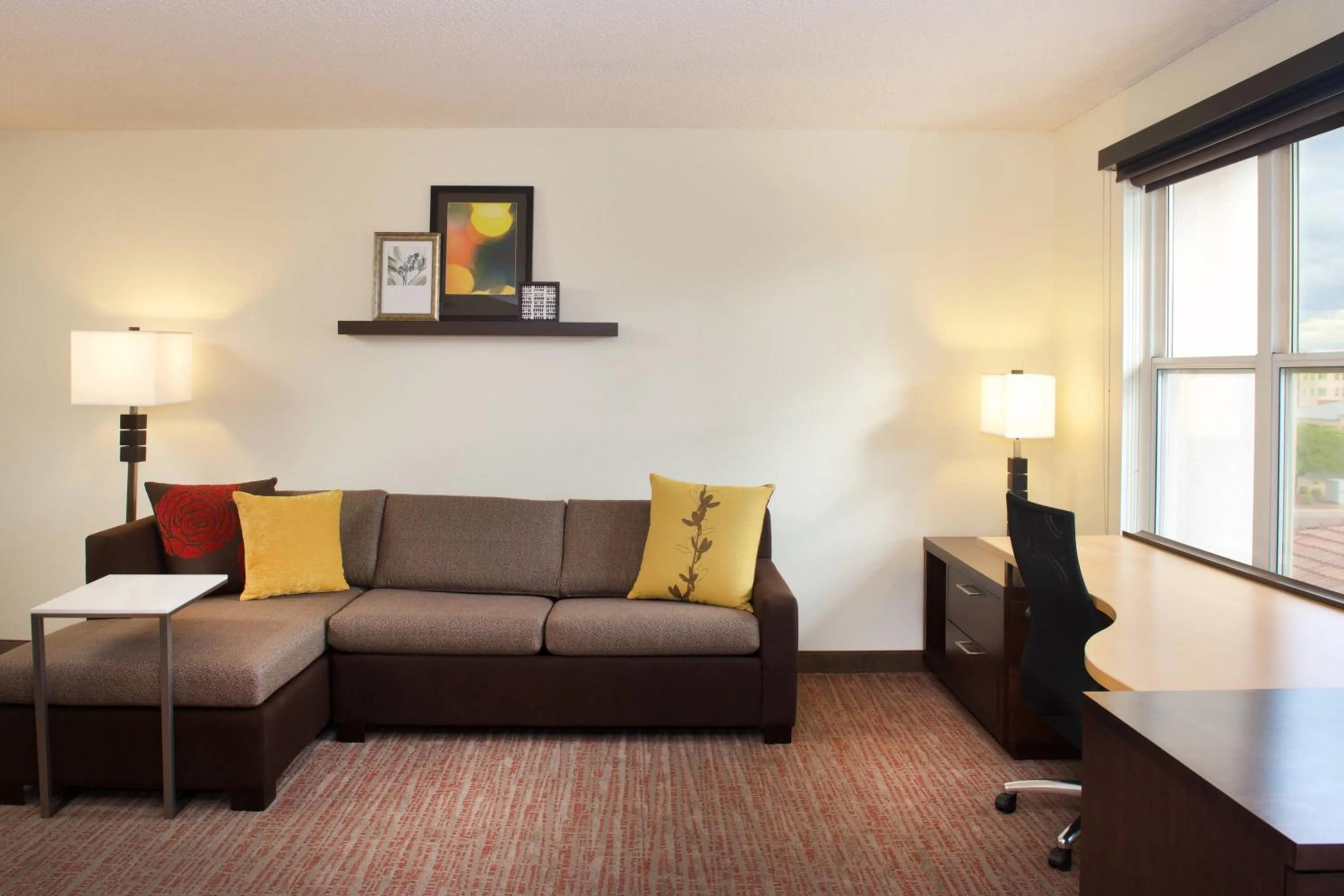 Living room in Residence Inn Phoenix Mesa