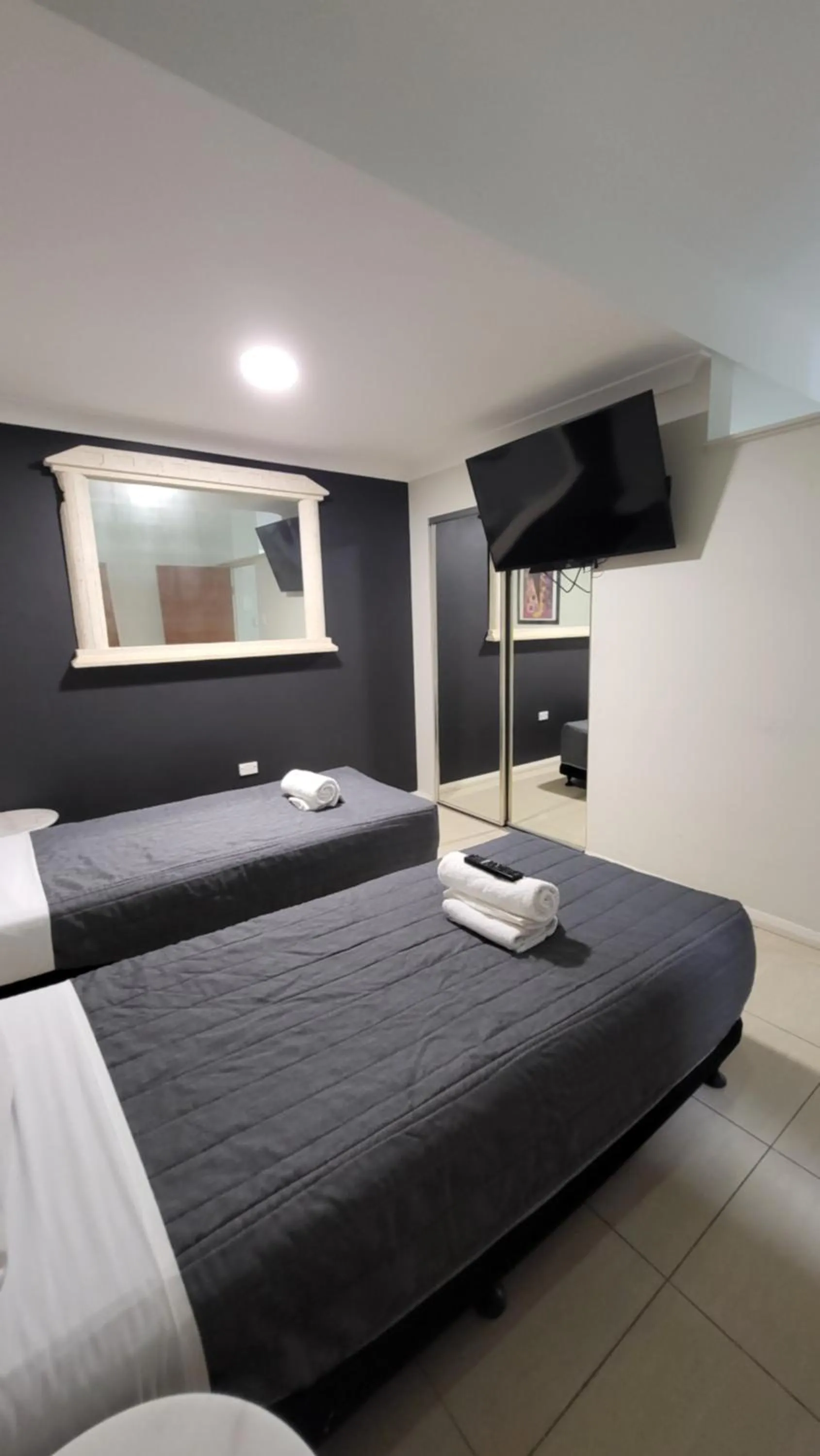 Bed in Jesmond Executive Villas