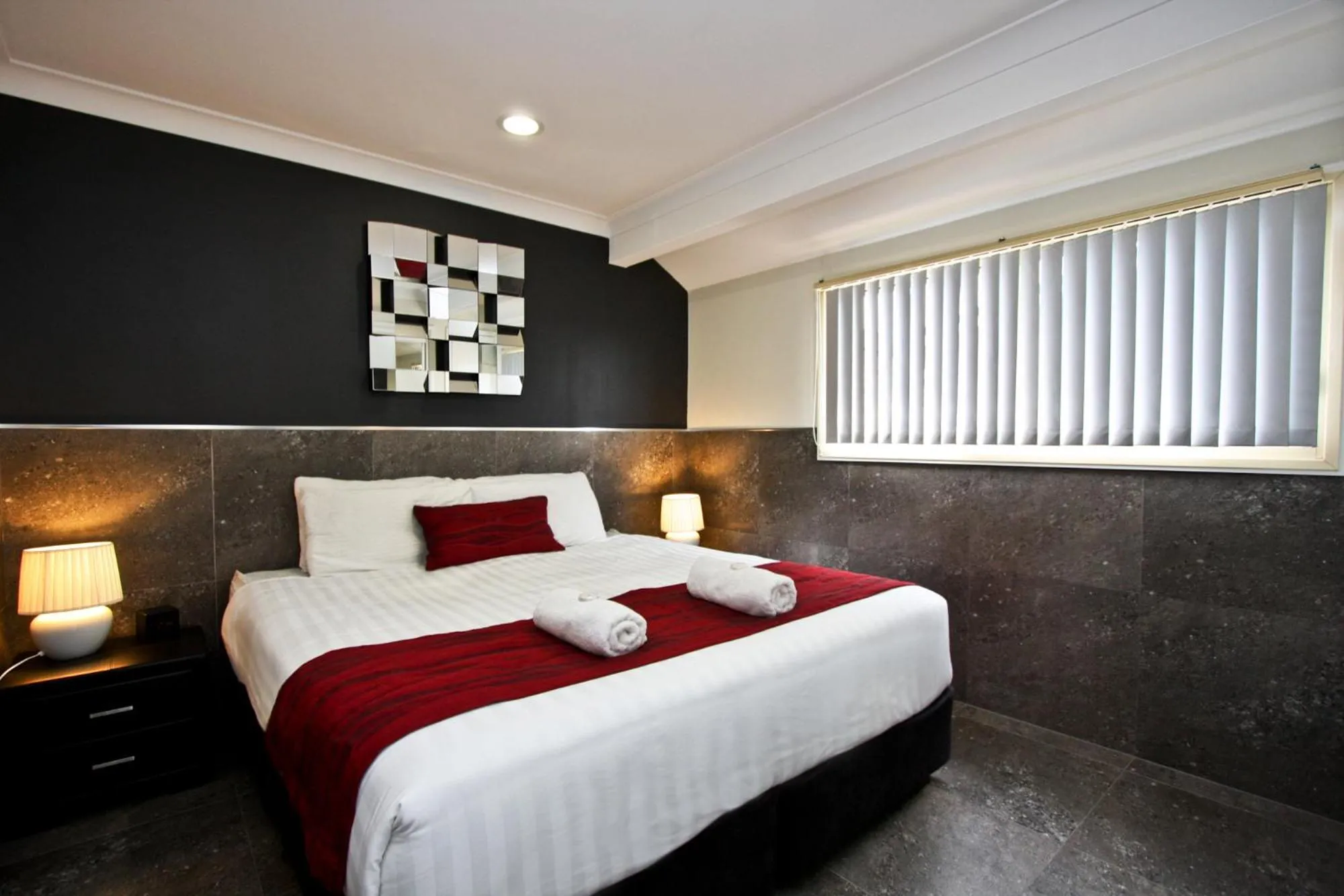Bed in Jesmond Executive Villas