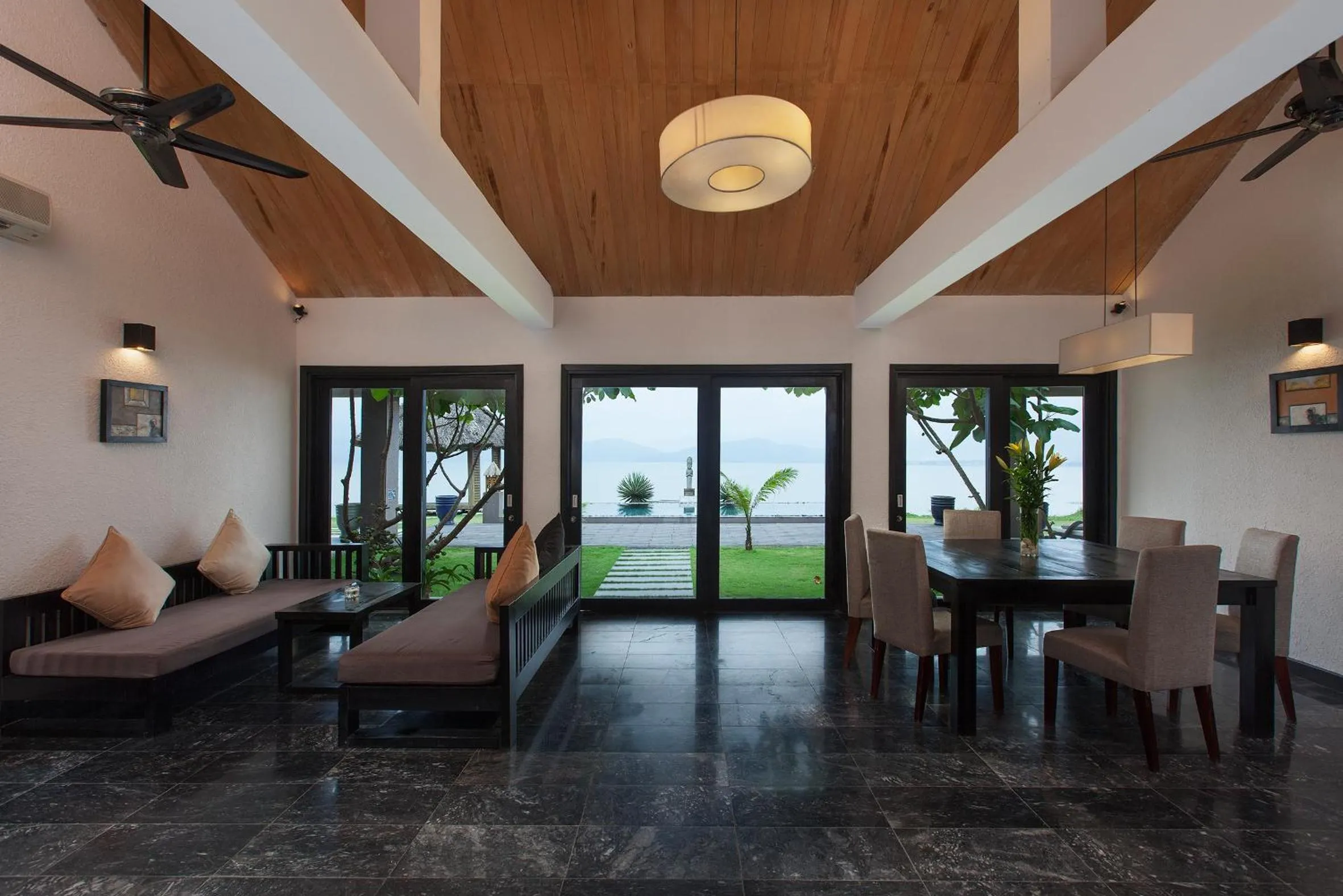 Living room in Vedana Lagoon Resort & Spa