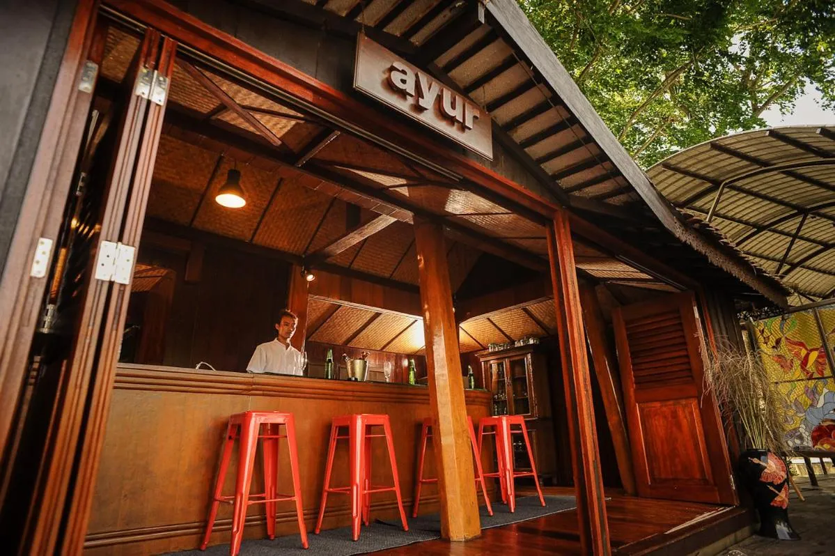 Lounge or bar in MaliHom Private Estate