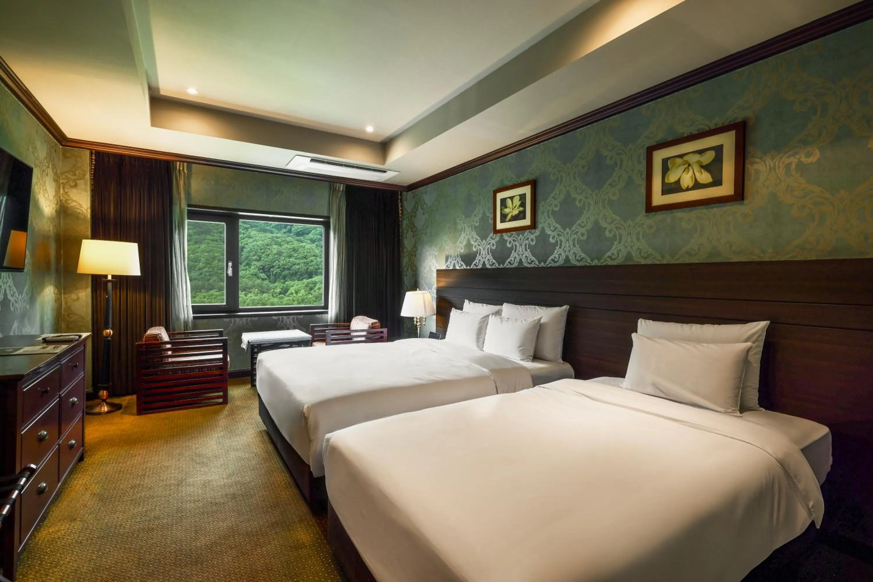 Decorative detail, Bed in KensingtonHotel Seorak