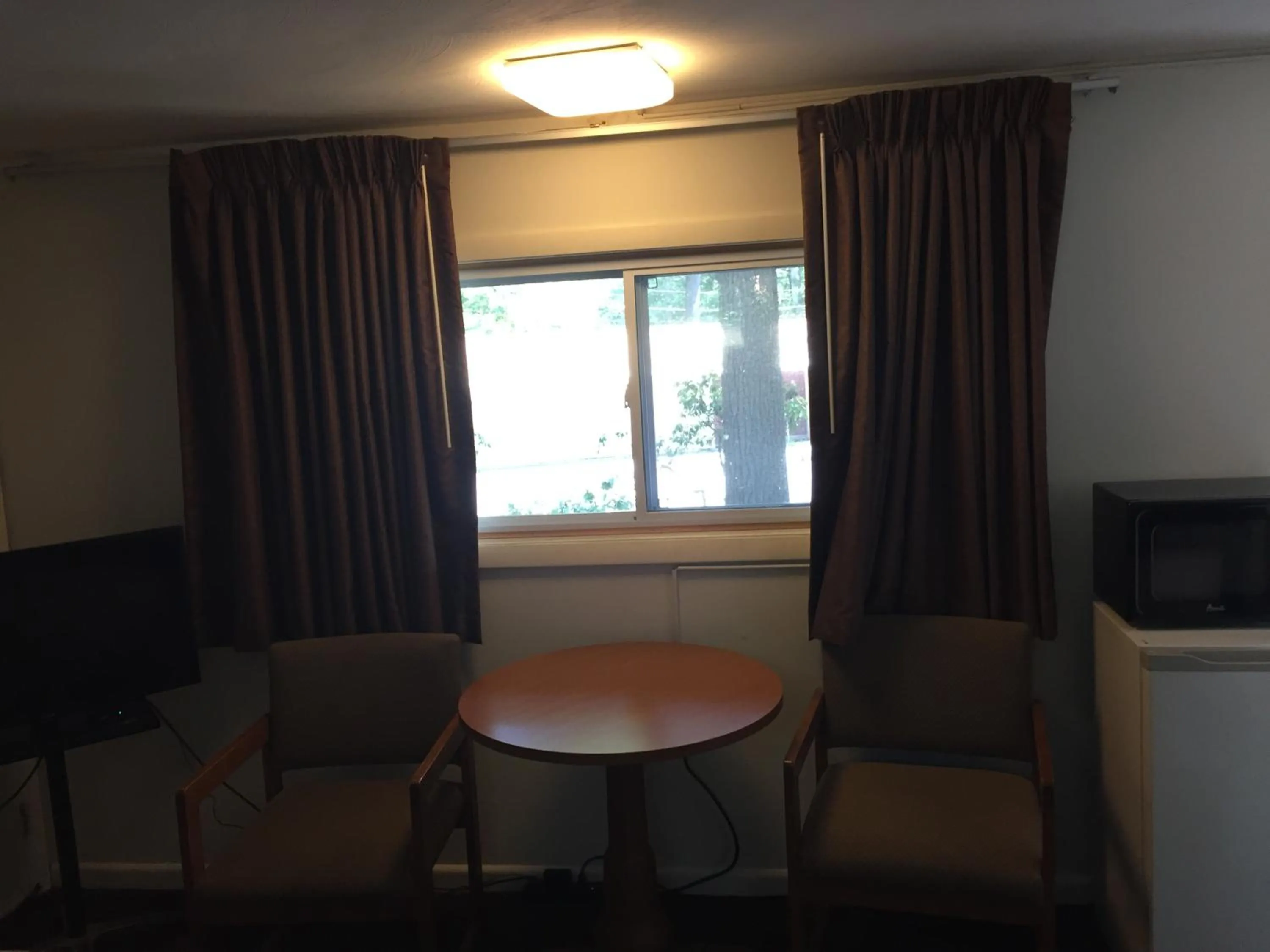 TV and multimedia in North King Motel