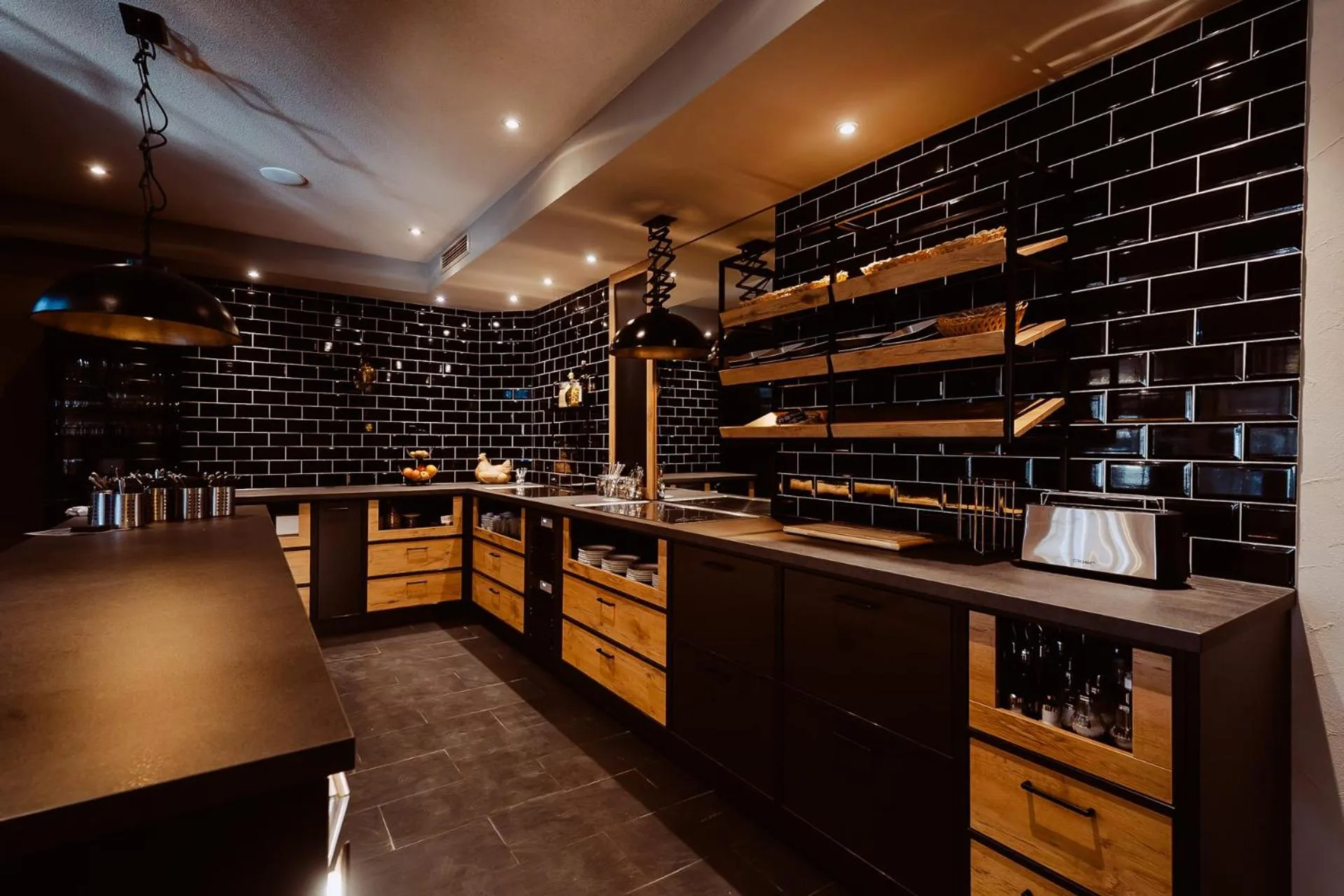 Restaurant/places to eat in Weingut und Gästehaus Apel