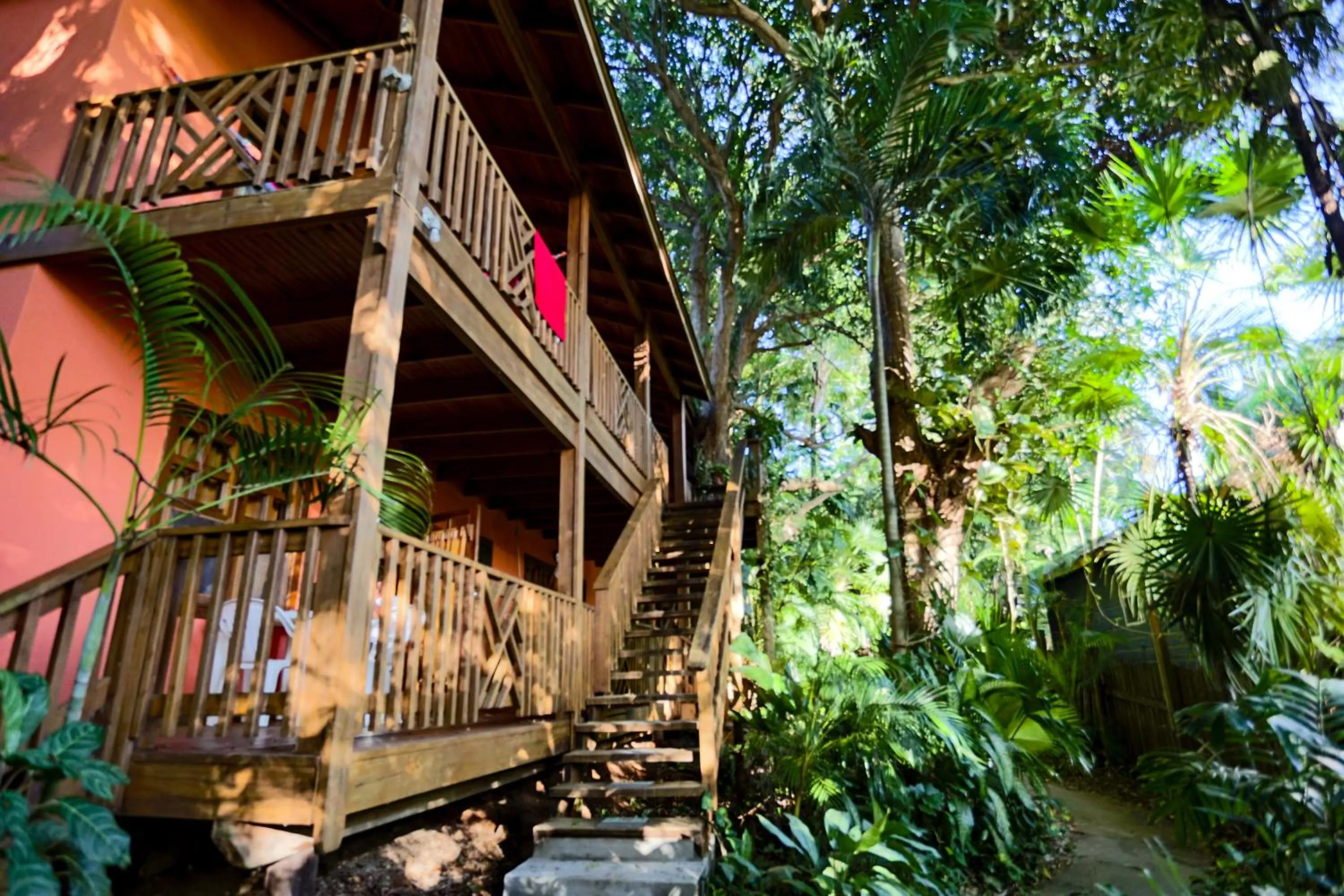 Property building in Posada Arco Iris, West End