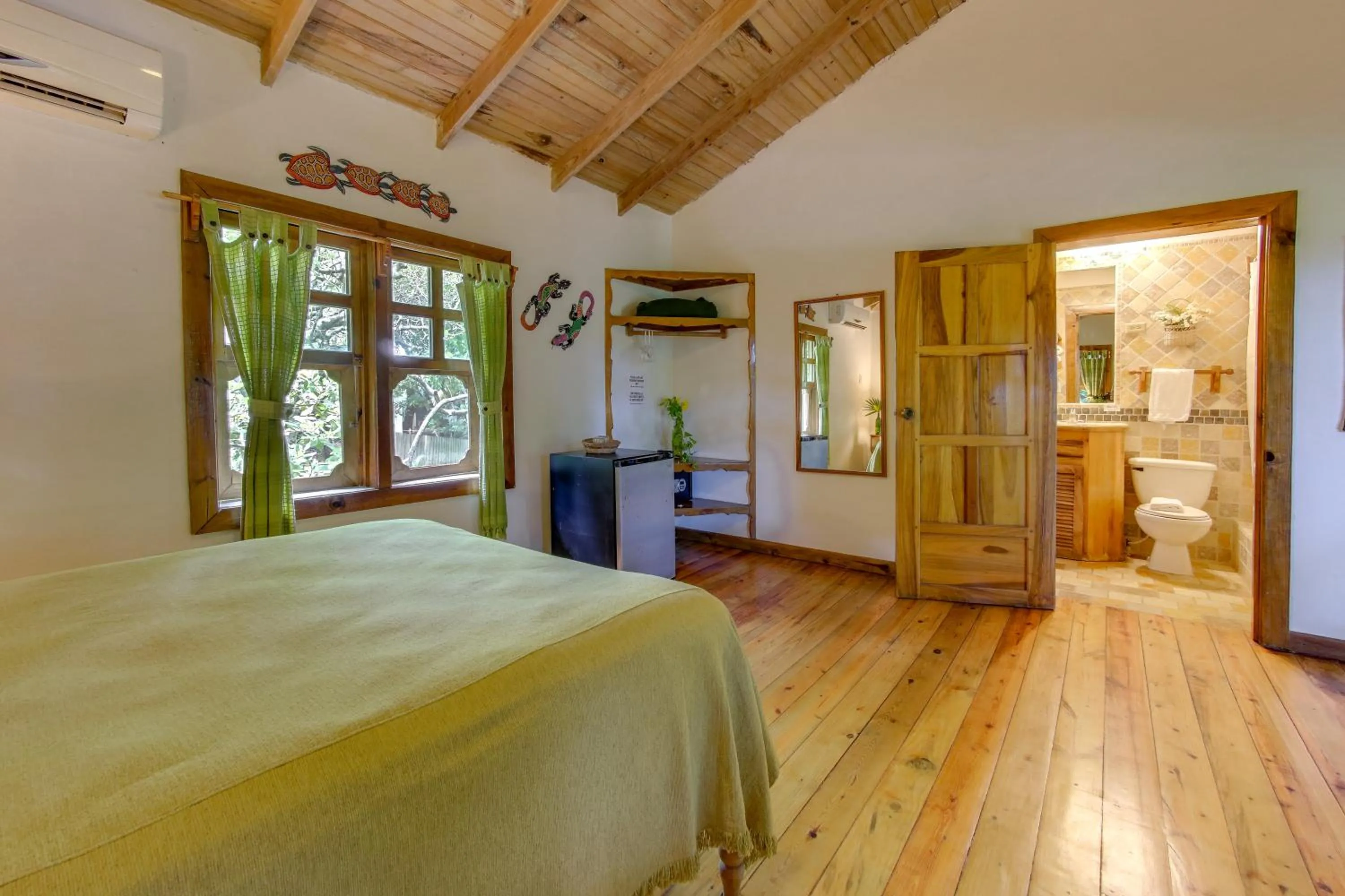 Bed in Posada Arco Iris, West End