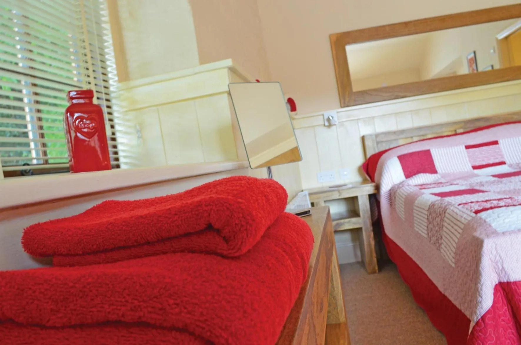 Bed in Widbrook Barns