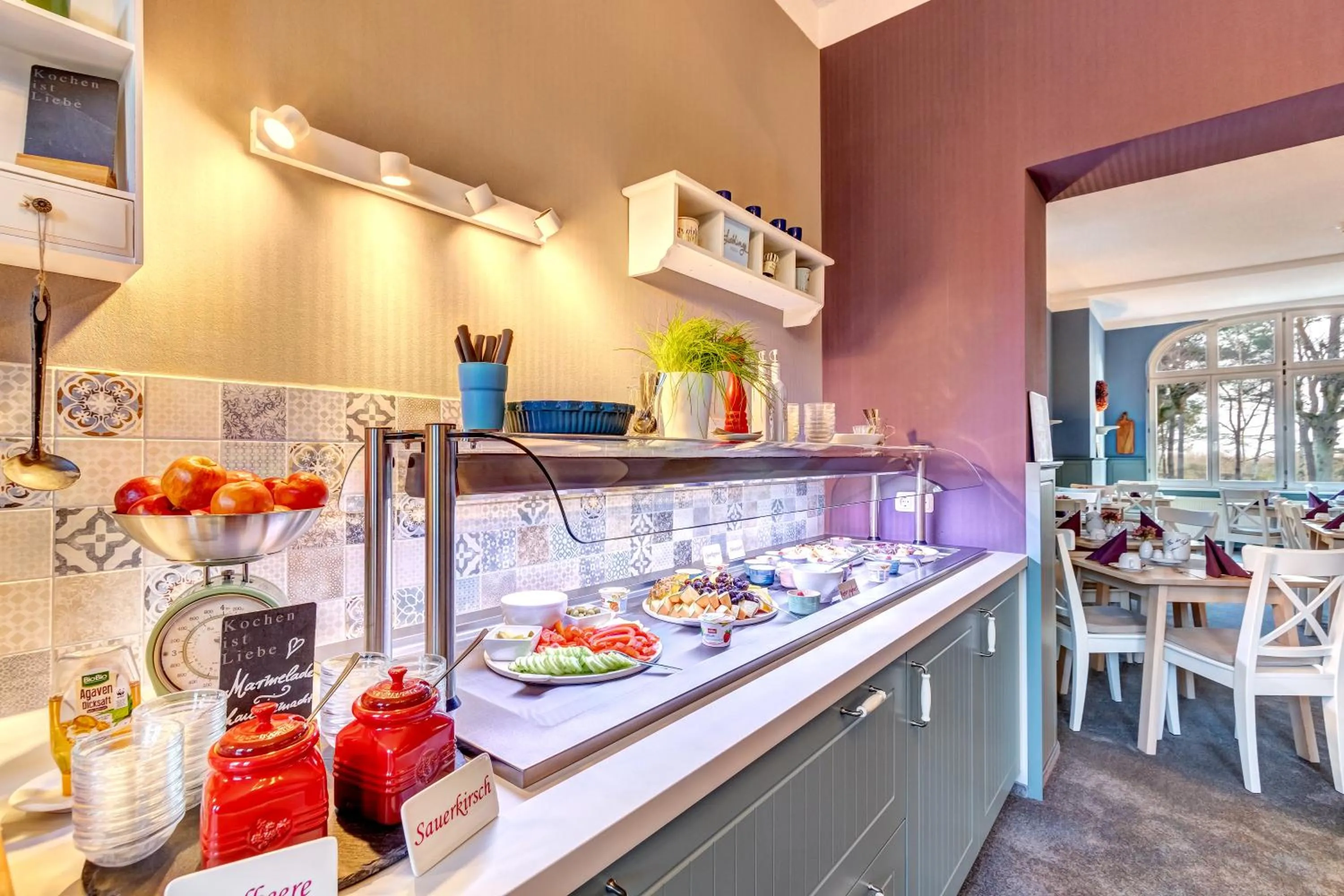 Buffet breakfast in Hotel Villa Seeschlößchen