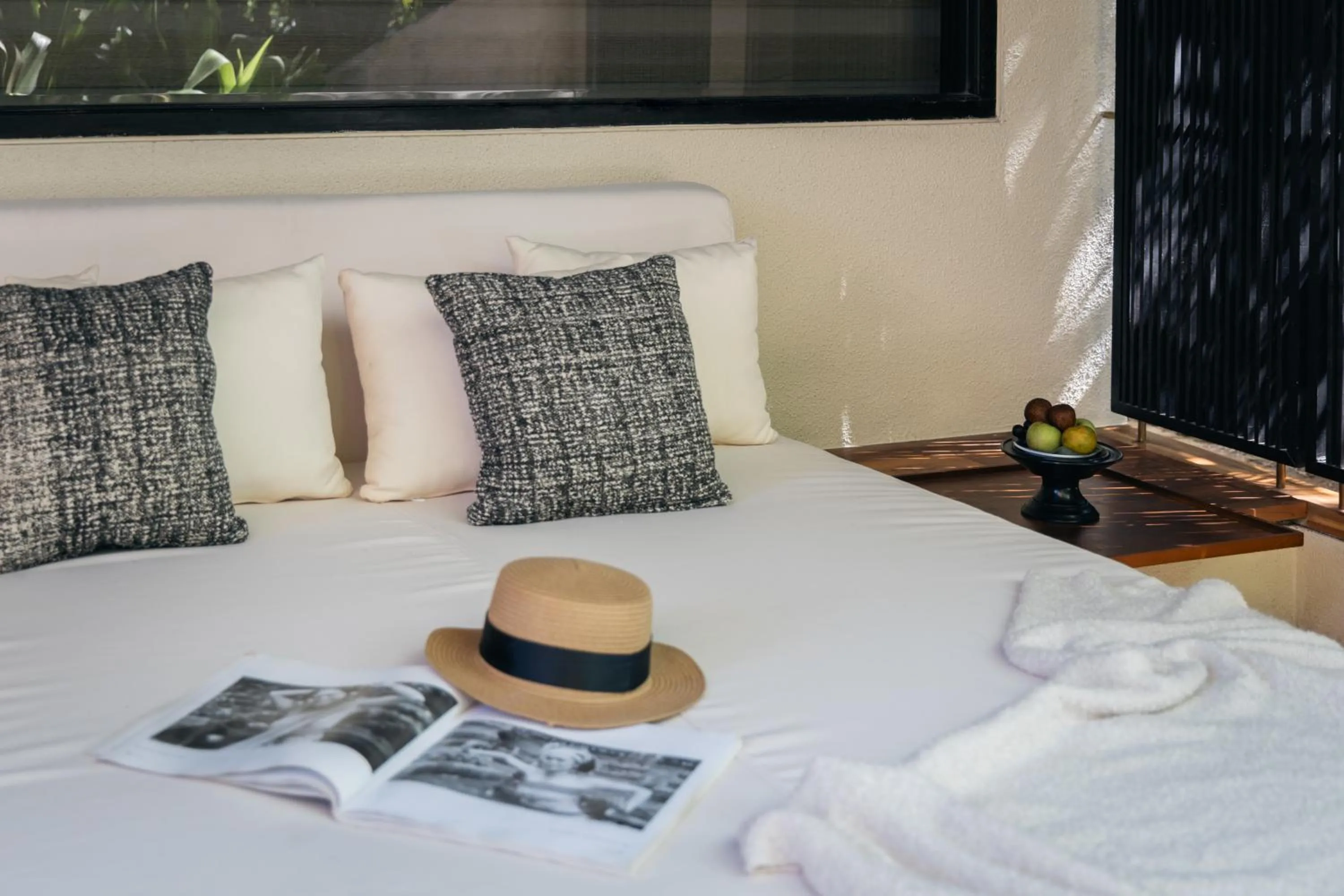 Balcony/Terrace, Bed in Sadara Resort