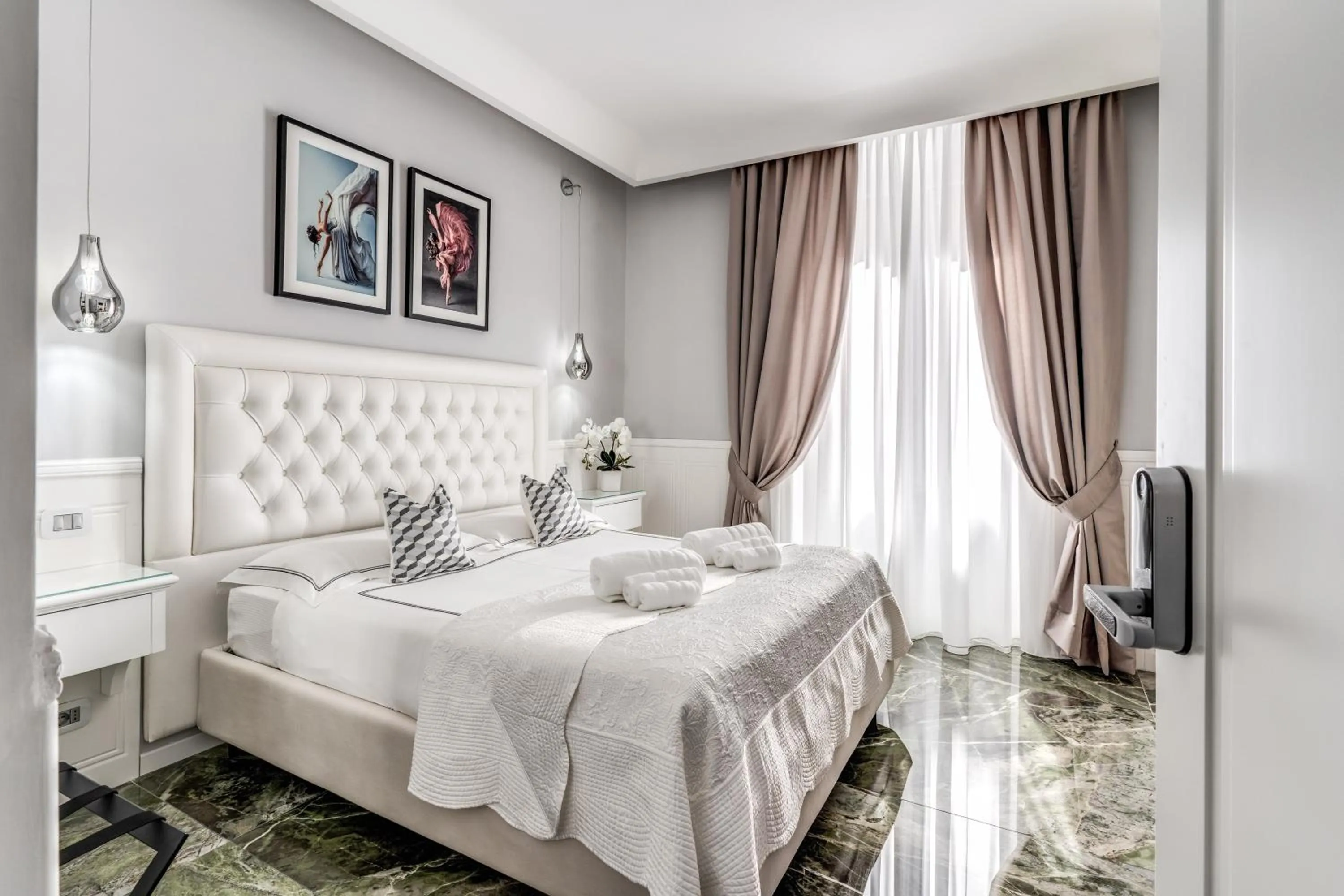 Bed in Rome55 - Piazza di Spagna