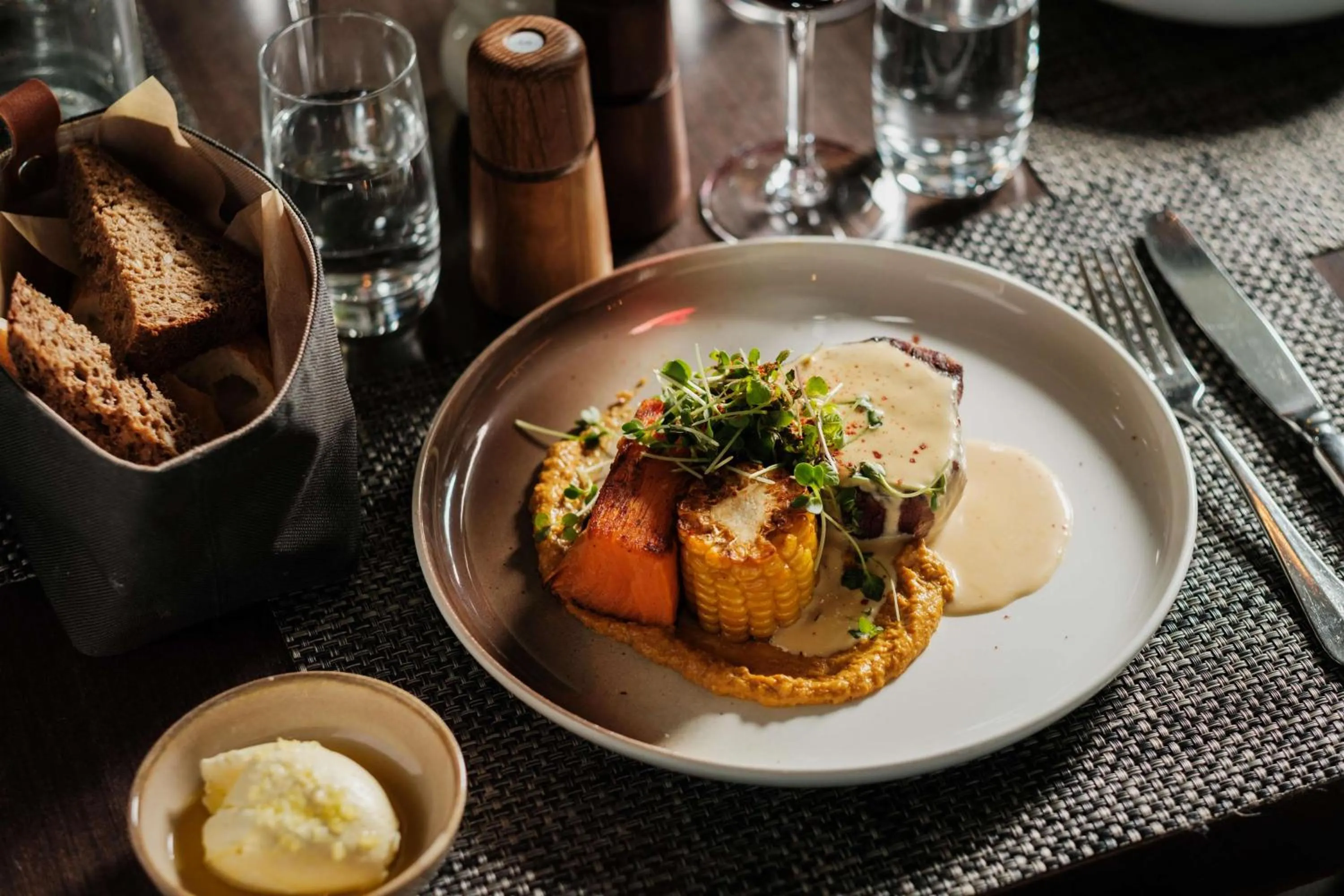 Food and drinks in Radisson Blu Waterfront Hotel, Stockholm