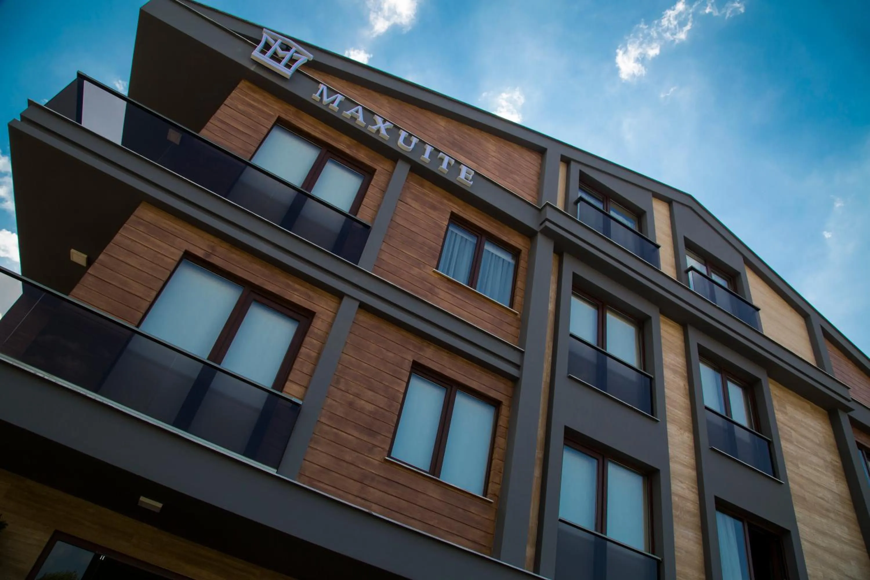 Property building in Maxuite Hotel in Home
