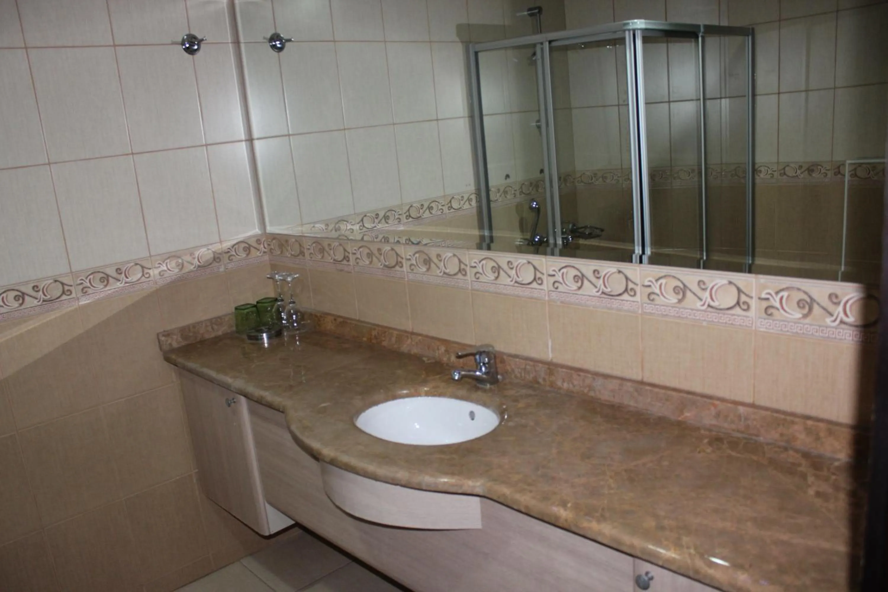 Bathroom in Dalyan Tezcan Hotel