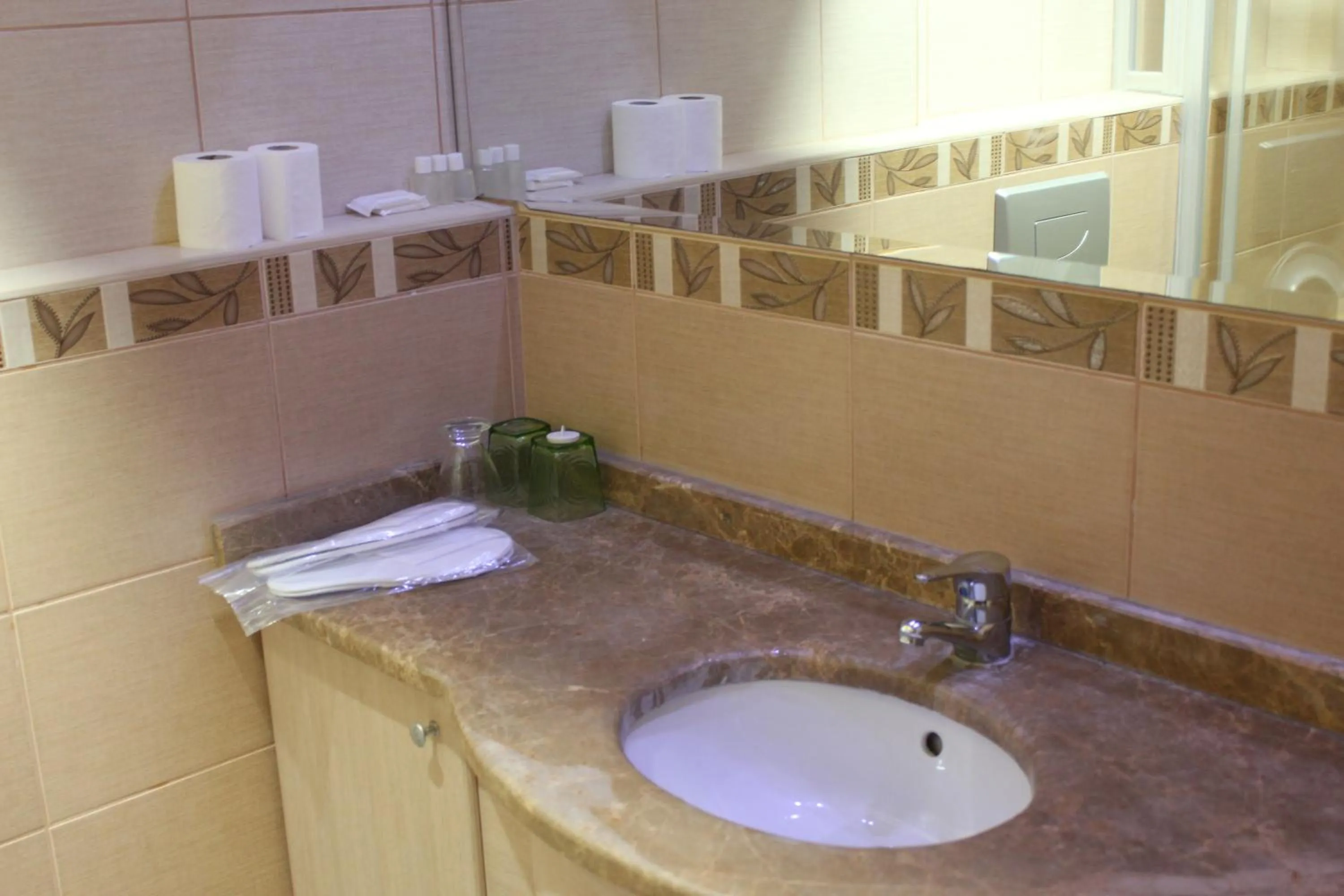 Bathroom in Dalyan Tezcan Hotel