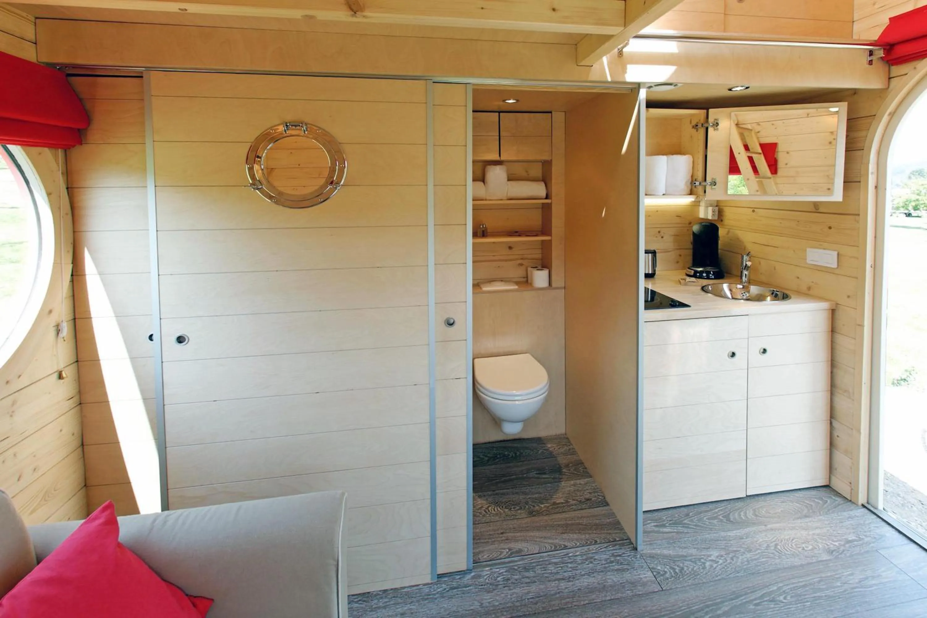 Photo of the whole room in Le Village des Monédières