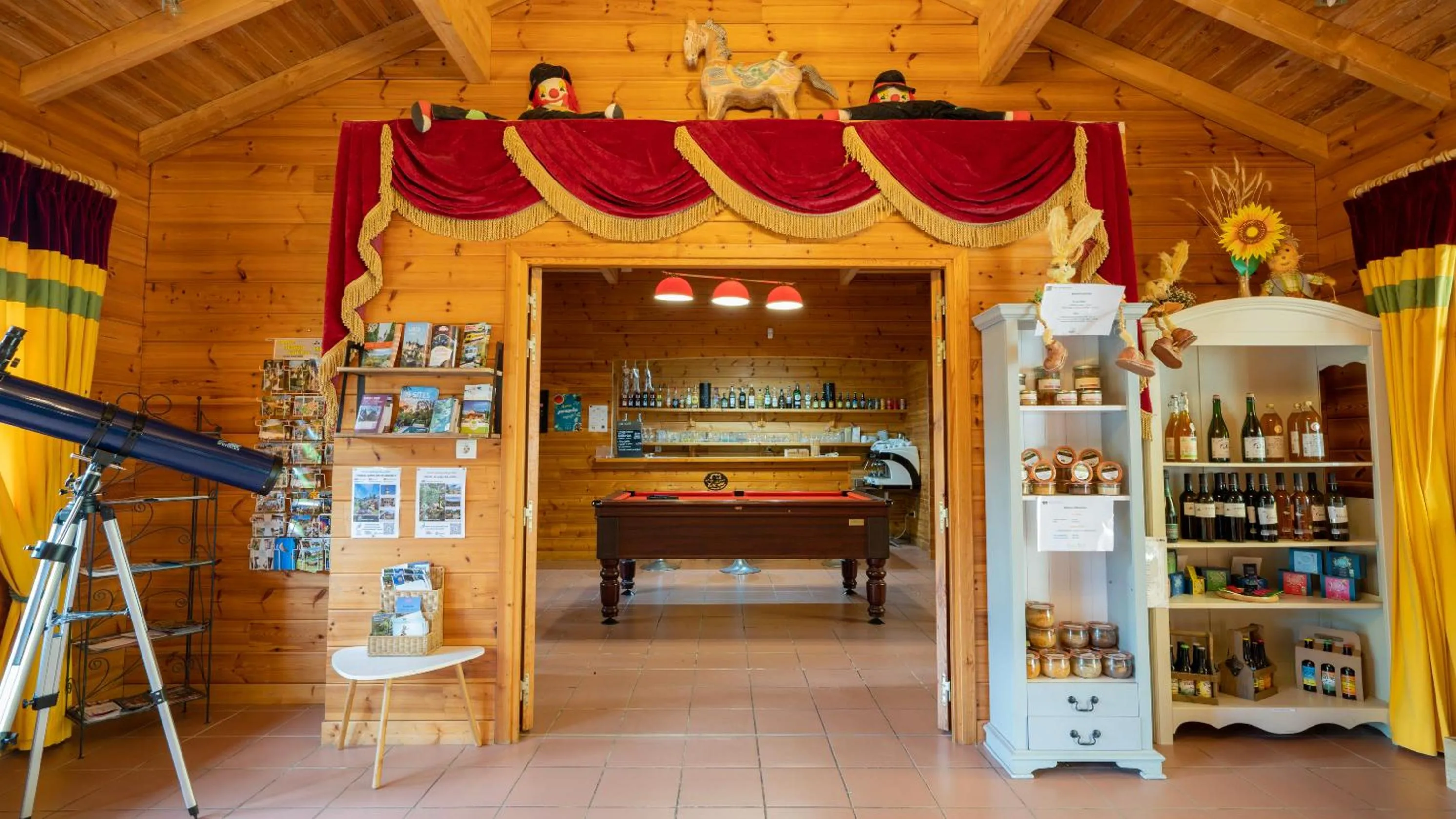 Lobby or reception in Le Village des Monédières