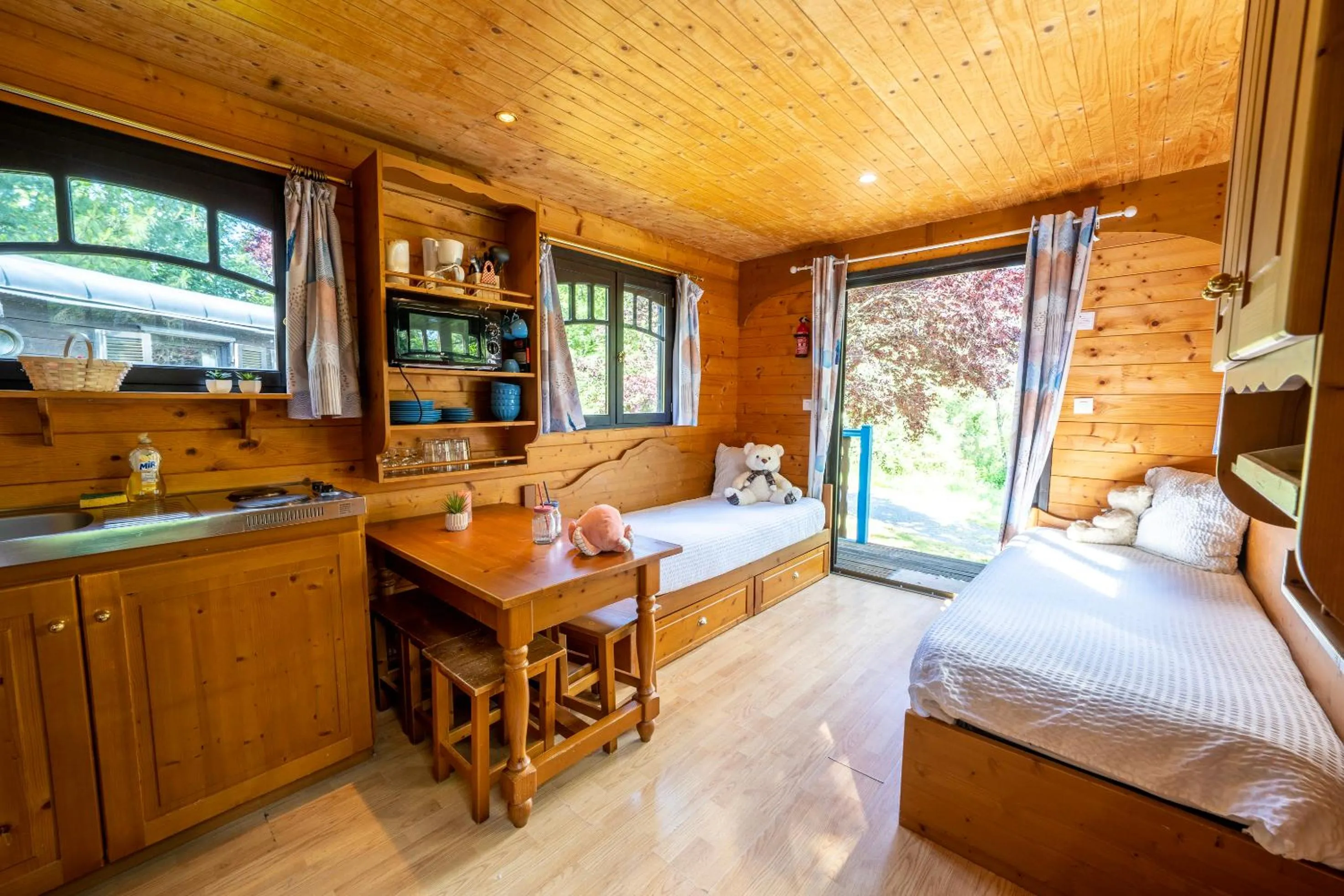 Photo of the whole room, Bed in Le Village des Monédières